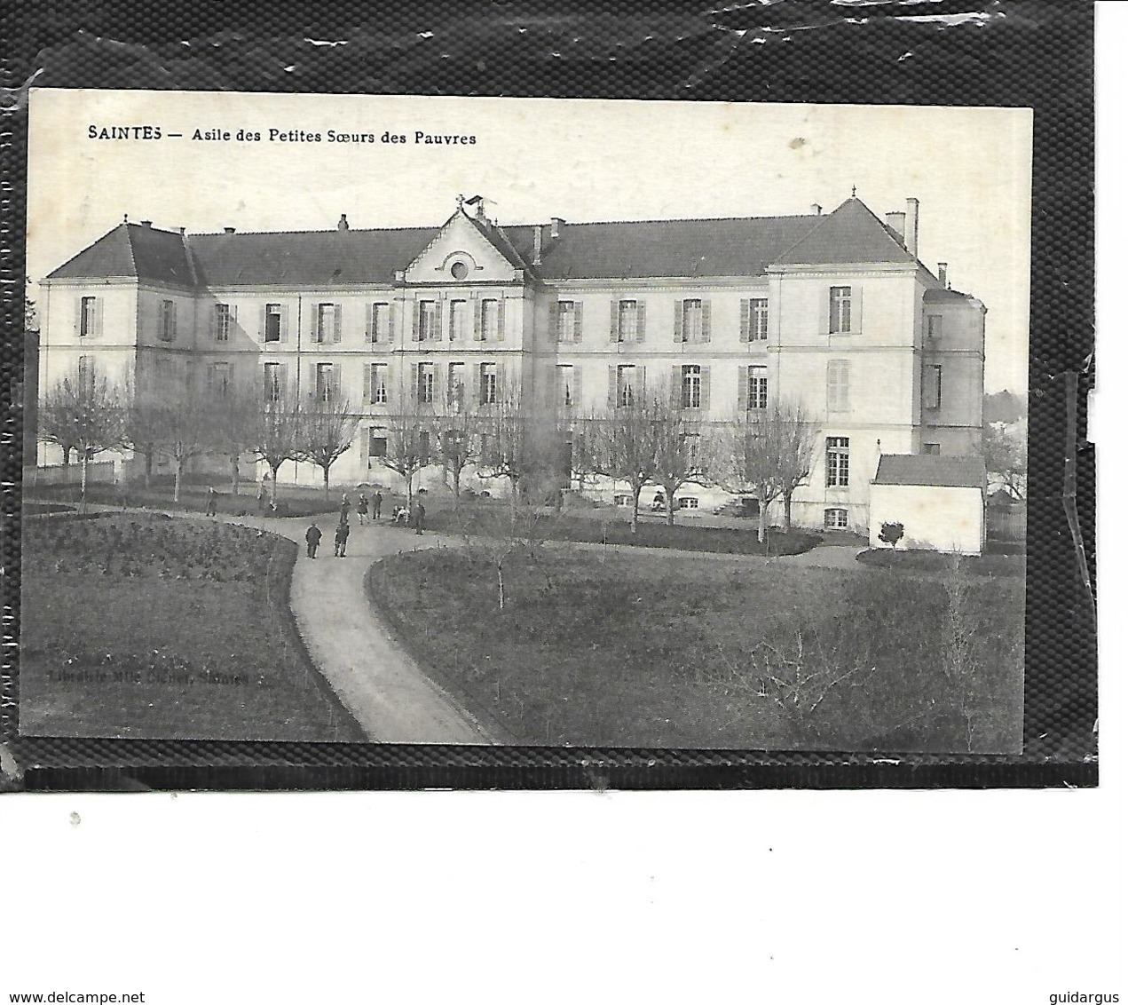 17-SAINTES-Une Vue Animée De L'ASILE Des Petites Soeurs Des Pauvres - Saintes