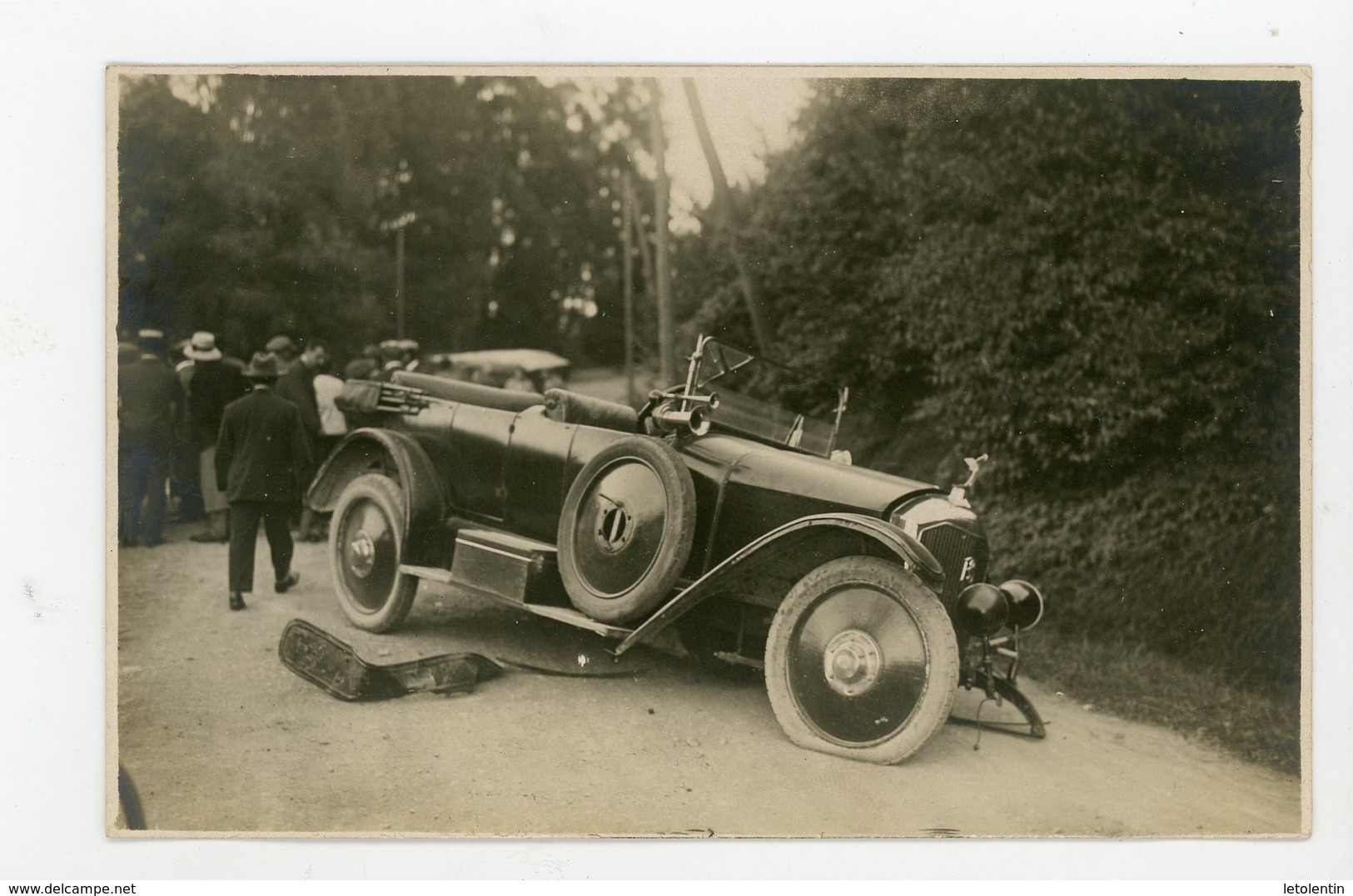 CPhoto - ACCIDENT AUTOMOBILE (NON IDENTIFIÉ) - Turismo