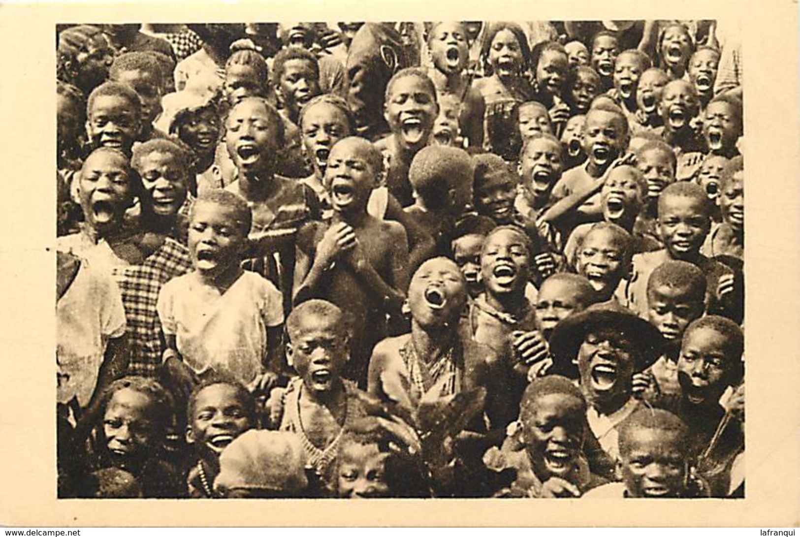 Pays Div-ref W636- Congo Francais - Enfants - Chant - La Marseillaise - - Congo Français