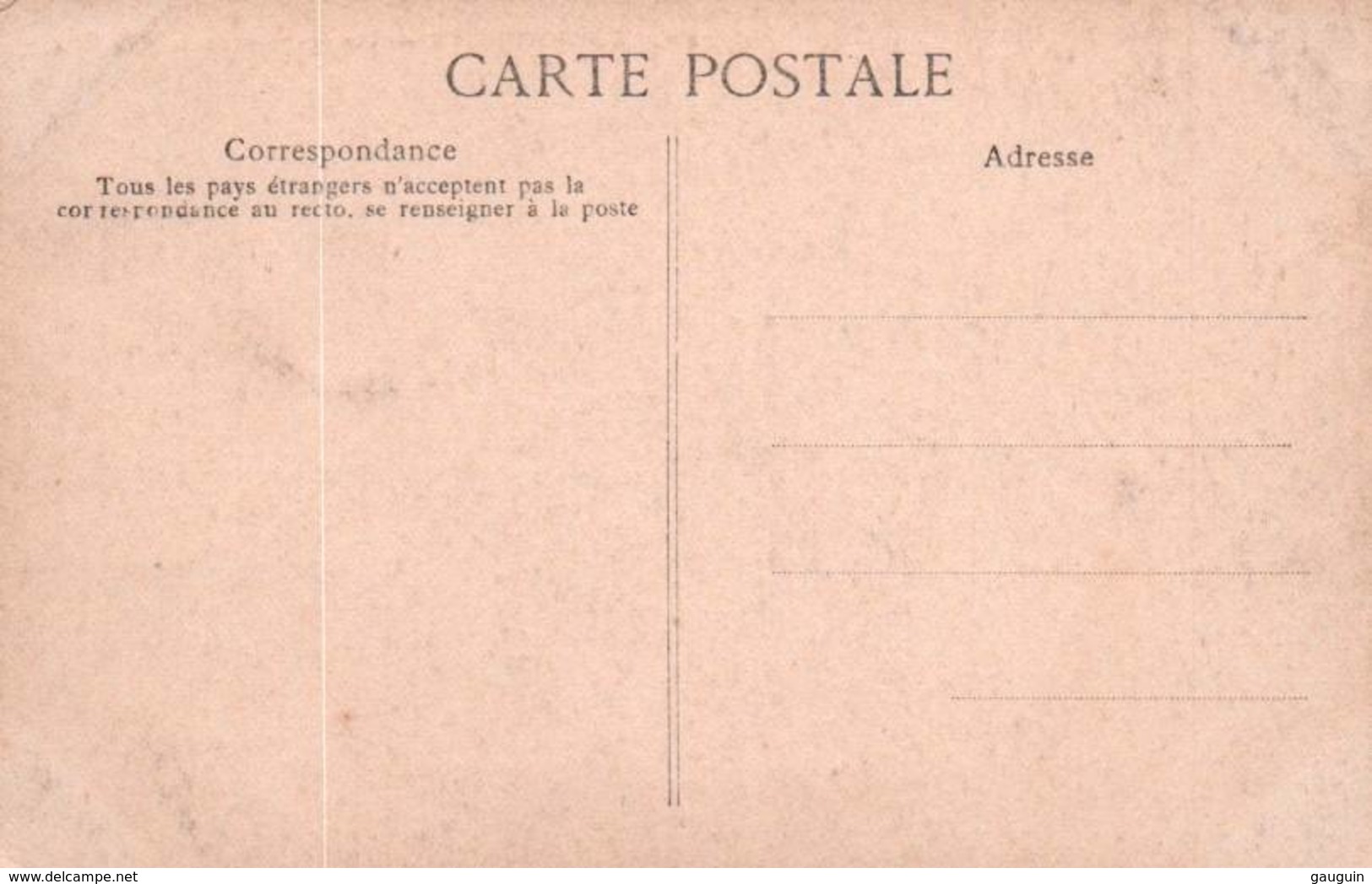CPA - CONCARNEAU - LES REMPARTS De LA VILLE CLOSE ( Chaloupes Sardinières) - Edition E.L.D. (Petit Défaut Coin Sup) - Concarneau