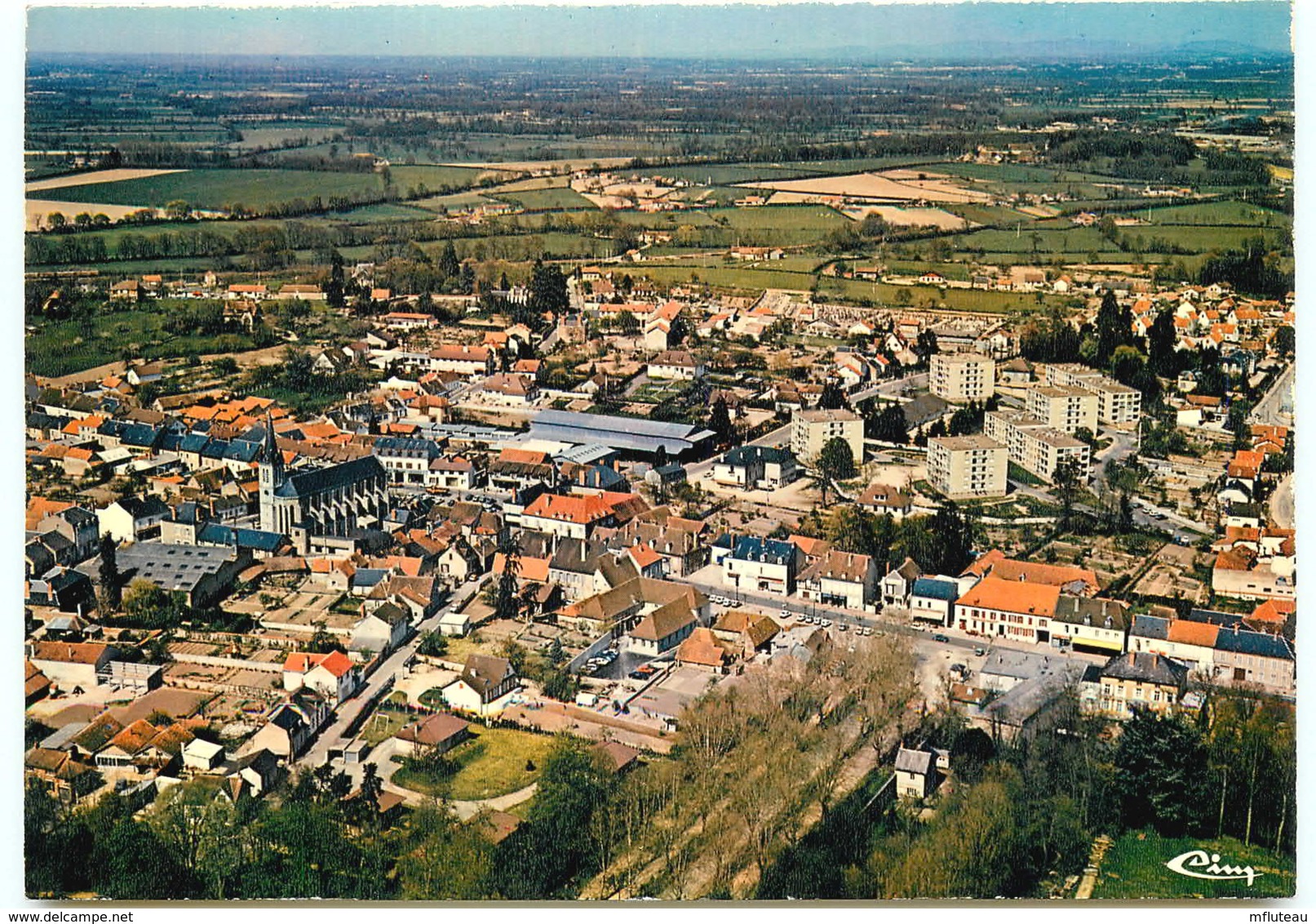 03* DOMPIERRE S/BESBRE CPM(10x15cm)  Vue Generale Aerienne - Autres & Non Classés