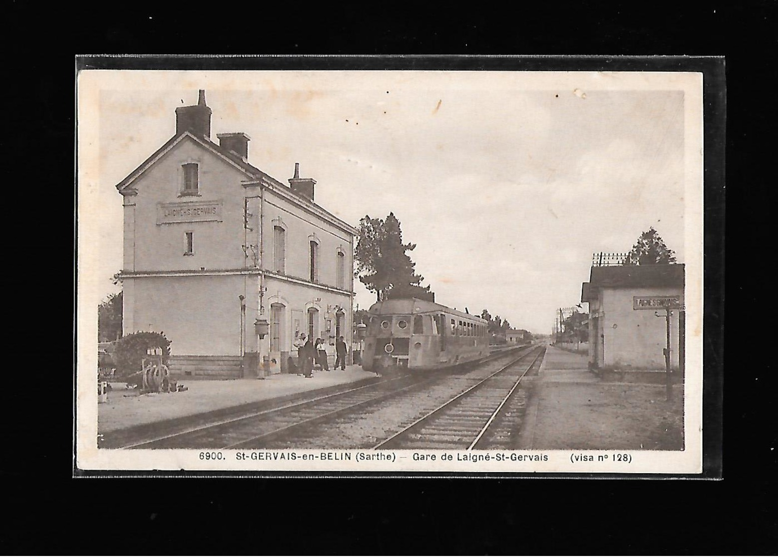 C.P.A. D UN TRAIN A LA GARE DE SAINT GERVAIS EN BELIN 72 - Otros & Sin Clasificación