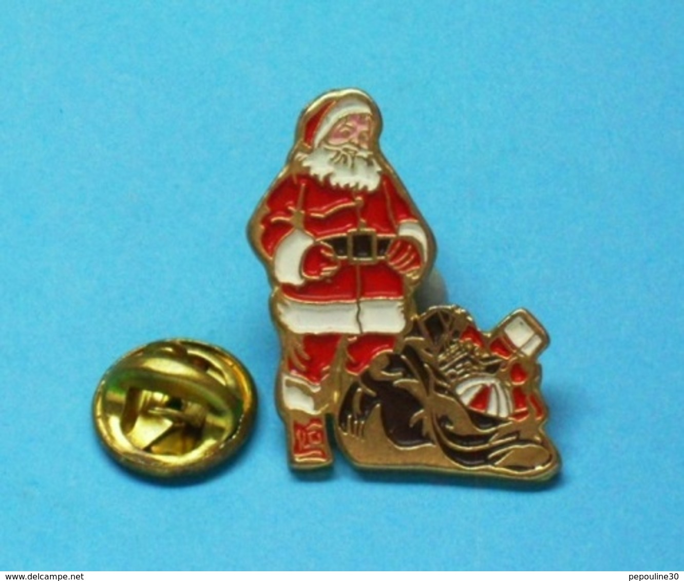 1 PIN'S //   ** PÈRE NOËL / ET SES CADEAUX ** - Noël