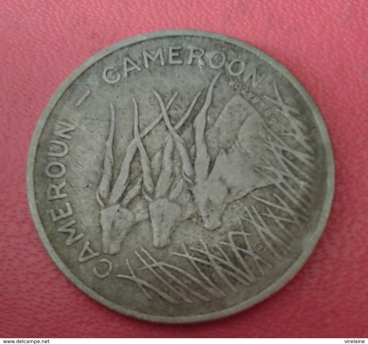 Cameroun-100-francs-1975   (B18 09) - Kameroen