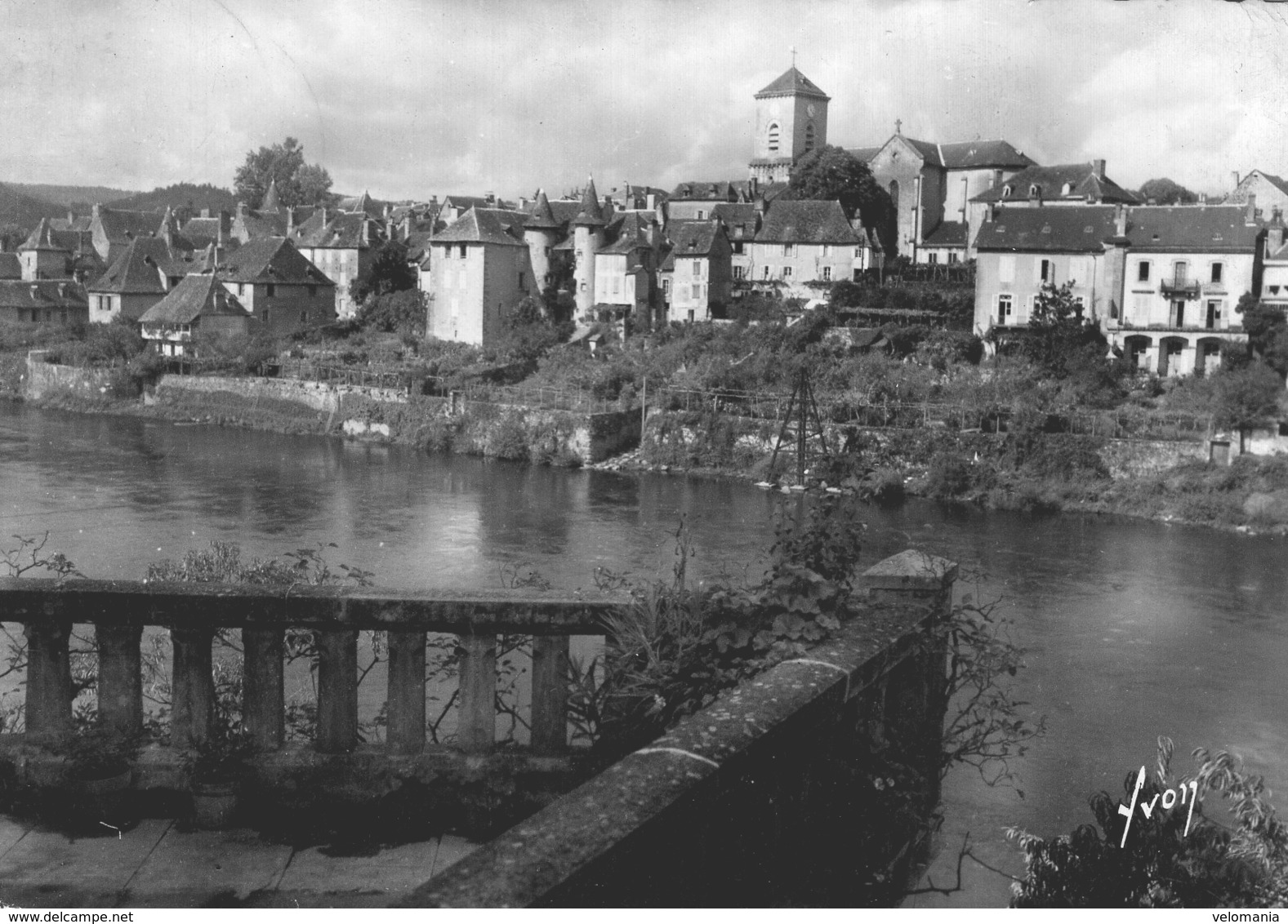 4892 Cpsm Argentat - Les Jardins Sur La Dordogne - Argentat