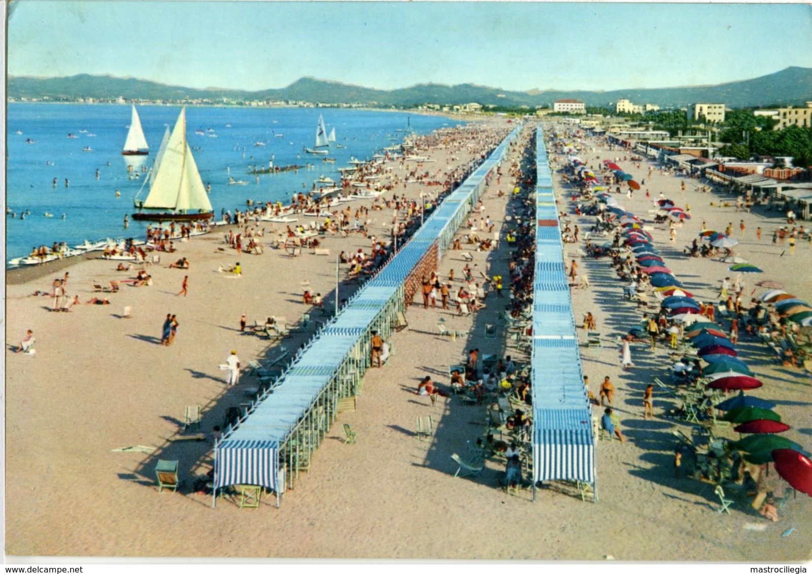 RIMINI  Tratto Dell'immensa Spiaggia  Stabilimenti - Rimini