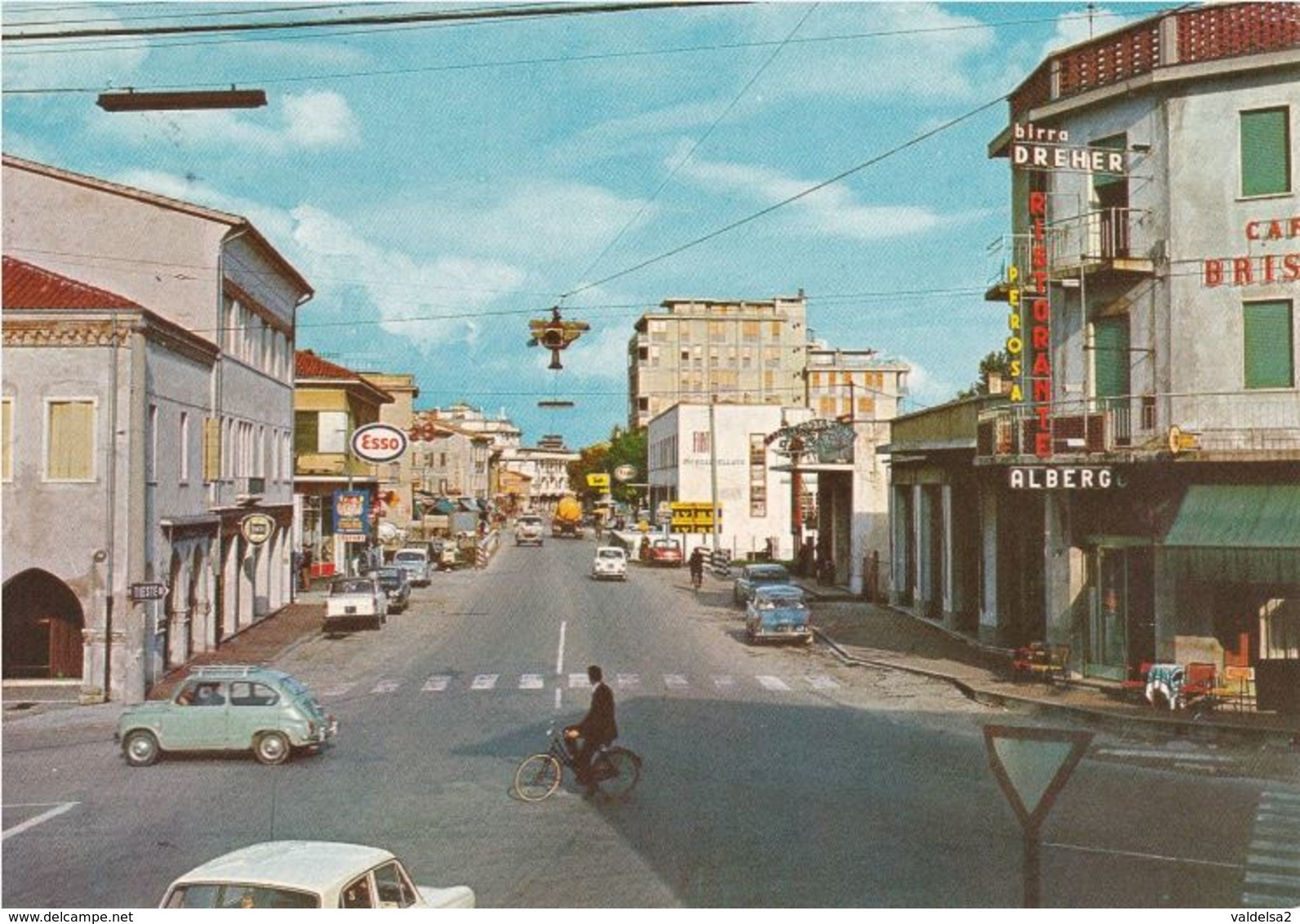 PORTOGRUARO - VENEZIA - RISTORANTE PEROSA CON INSEGNA PUBBLICITARIA BIRRA DREHER - DISTRIBUTORE ESSO - AUTO - 1972 - Venezia