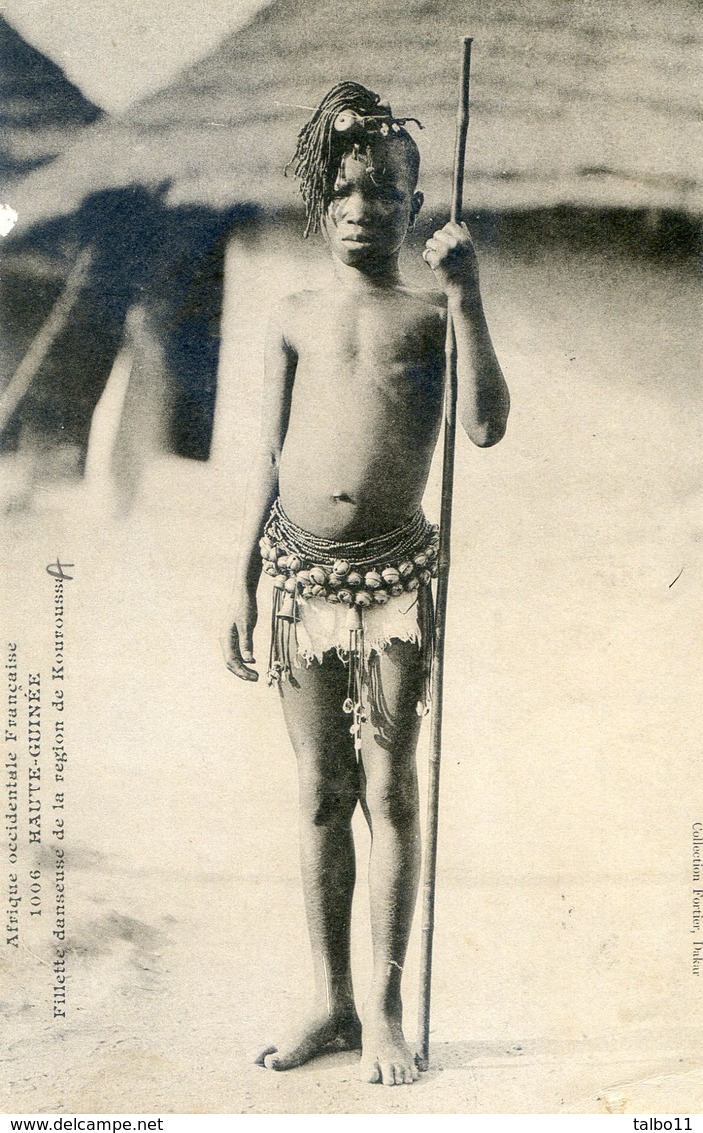 Guinée Haute - Fillette Danseuse De La Région De Kouroussa - Guinée Française