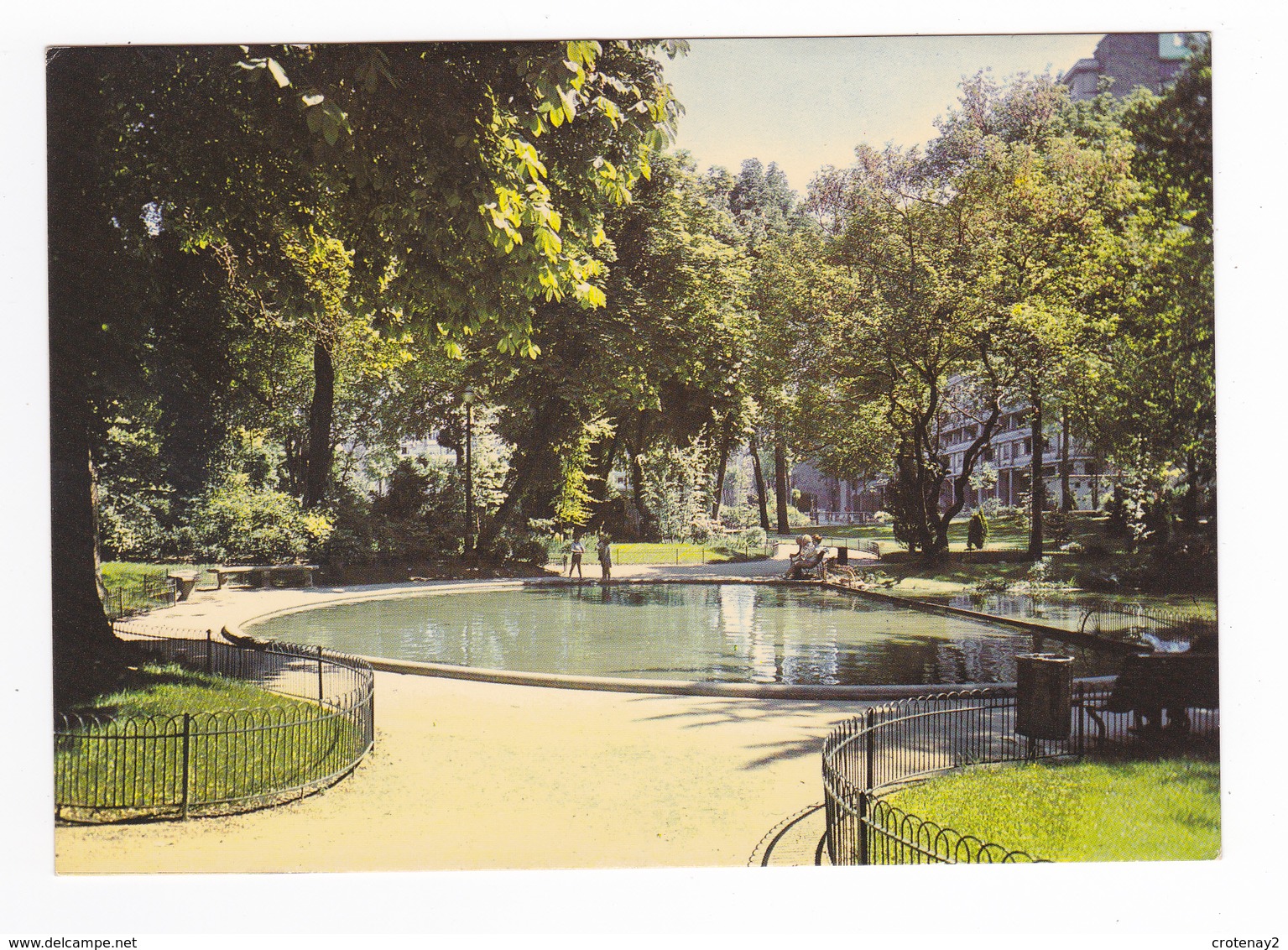 92 Levallois Perret N°92 172 Le Bassin - Levallois Perret