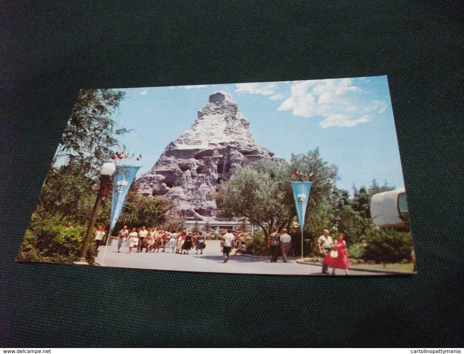 PICCOLO FORMATO DISNEYLAND THE MAGIC KINGDOM  MATTERHORN TOMORROWLAND - Disneyland