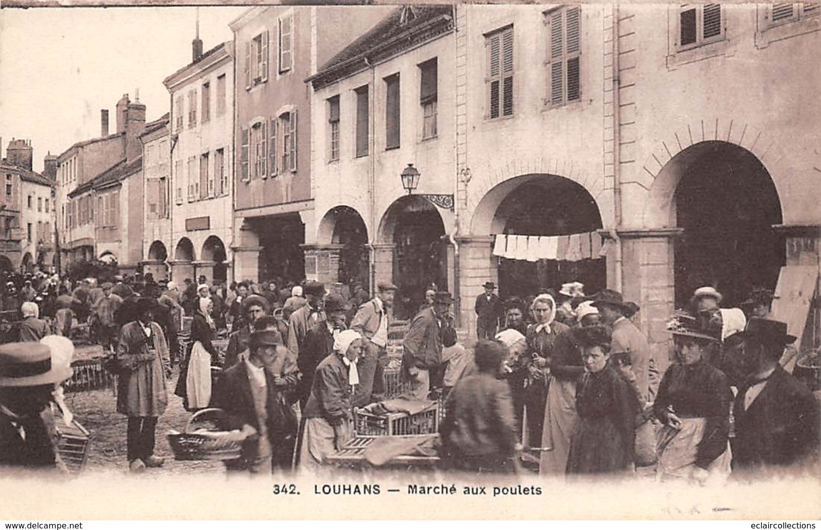 Louhans       71       Marché Aux Poulets        (voir Scan) - Louhans