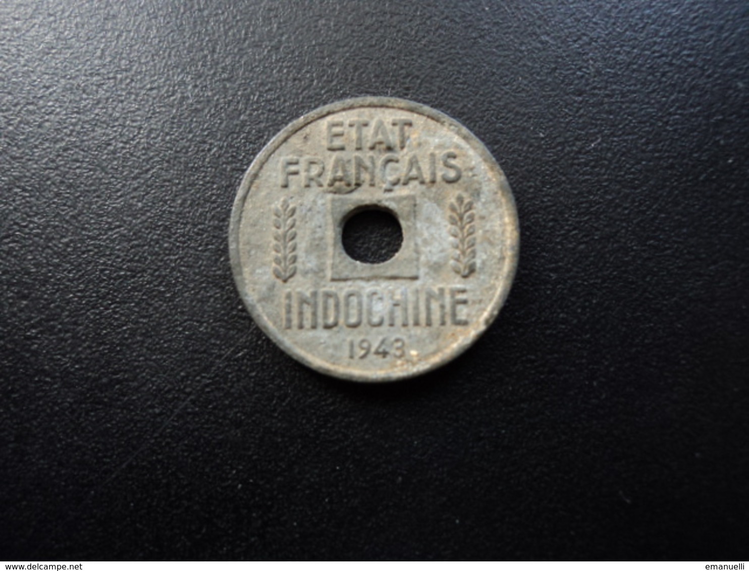 INDOCHINE : 1/4 CENT.  1943 OSAKA    G.24 / KM 25        TB+ - Französisch-Indochina