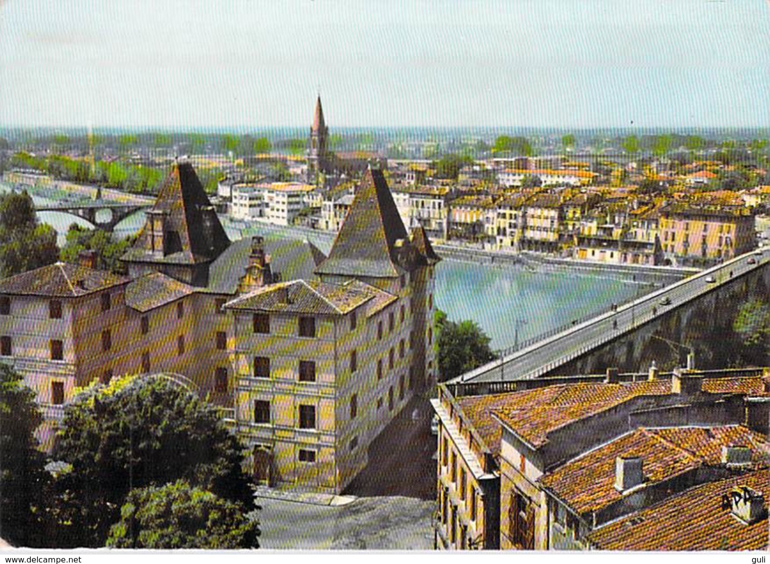 [82] Tarn et Garonne > MONTAUBAN   -  Lot de 8 cartes = 7 Cpa/ Cpsm + 1 Cpa   - scans R/V des 8 cartes- * PRIX FIXE