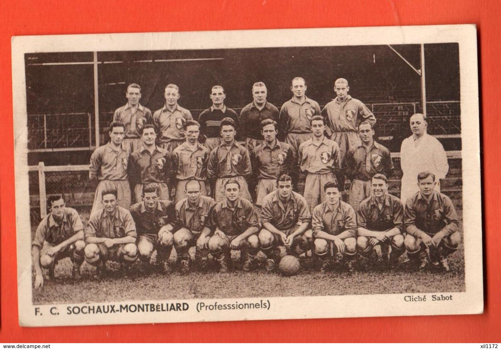 KAJ-03  Football-Club Sochaux-Montbéliard Carte-photo De L'équipe 1935-1936 Aavec Au Dos Le Calendrier Des Matchs. - Sochaux