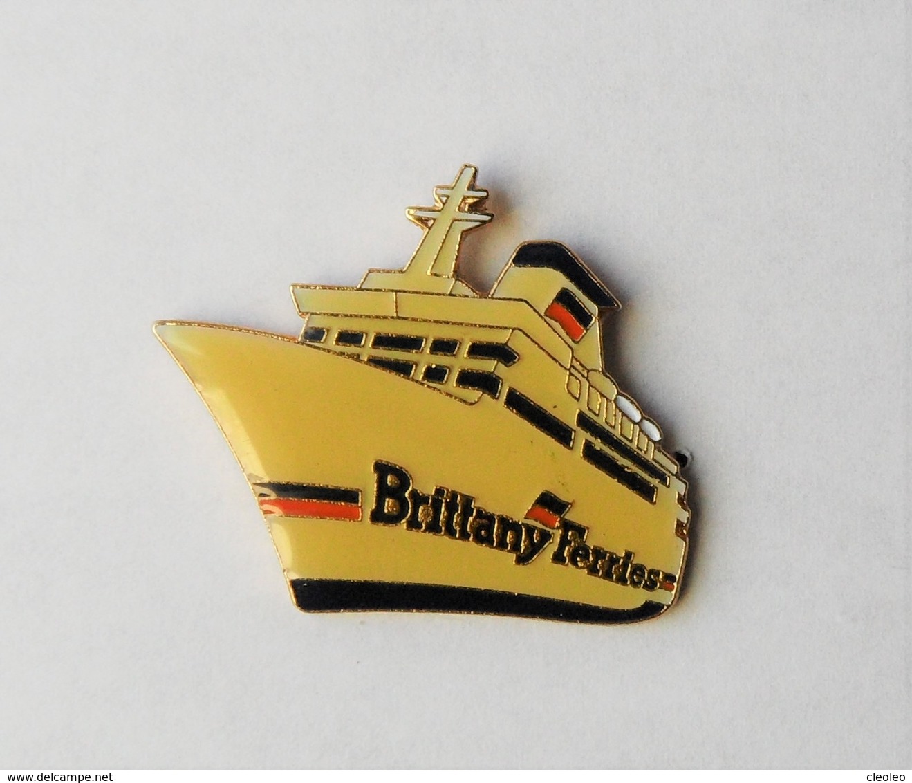 Pin's Bateau Brittany Ferries - PA/CE - Barcos
