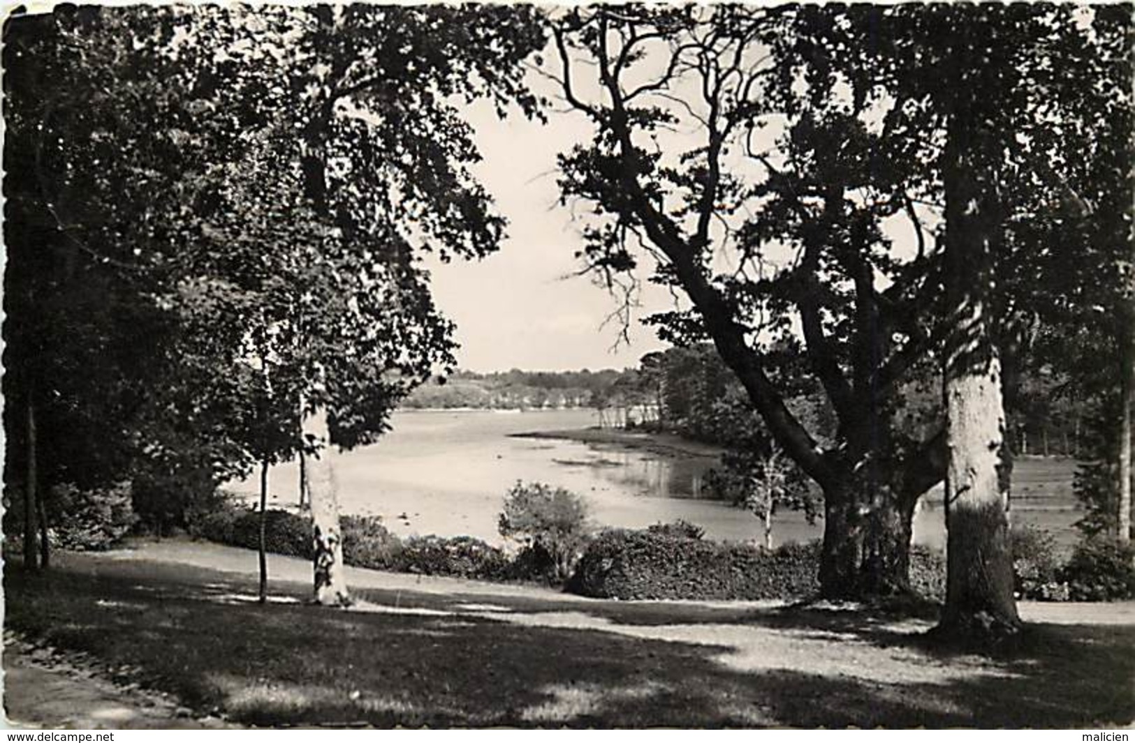 Finistère -ref-E394- Combrit - L Odet - Vu Du Parc De Kéroulen - - Combrit Ste-Marine