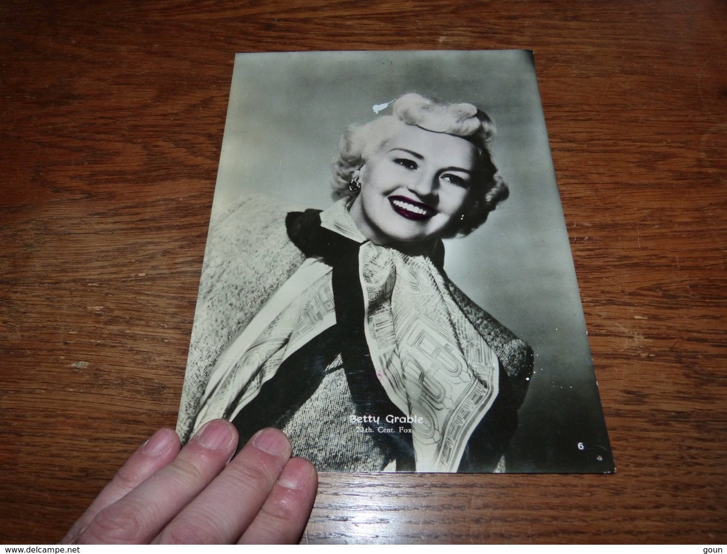 CB15F3   Photo 17x23 Betty Grable - Autres & Non Classés