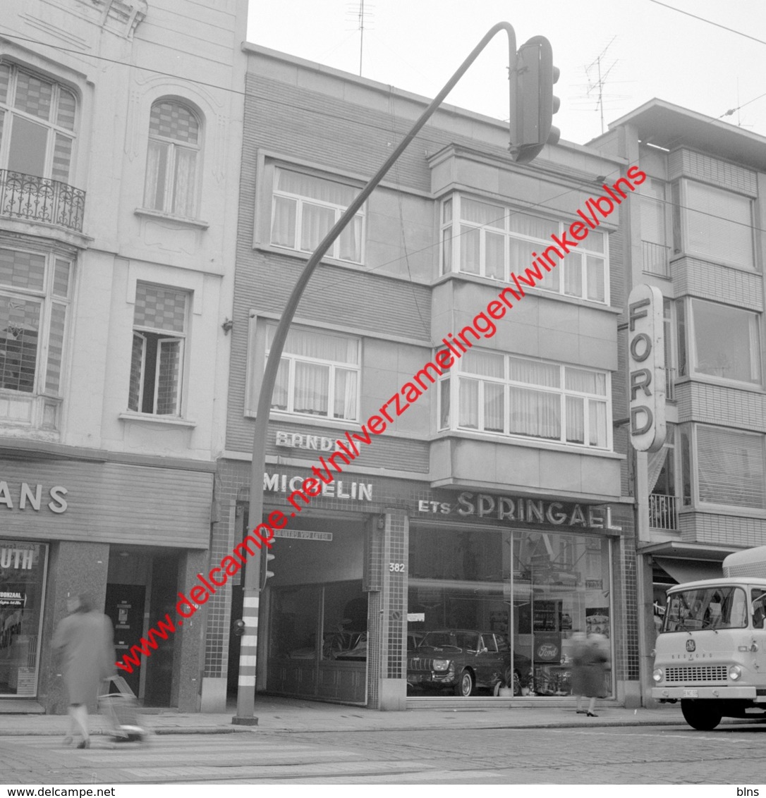 Ets Springael Ford Garage In Juli 1966 - Photo 15x15cm - Michelin - Automobiles