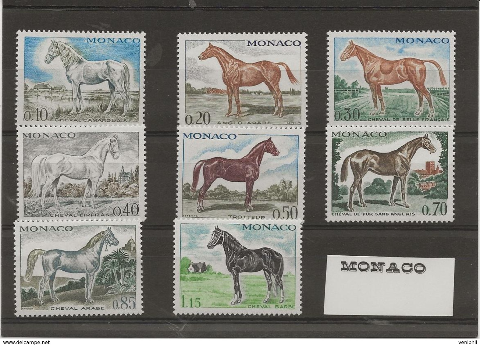 M0NACO - SERIE CHEVAUX - N° 831 A 838 NEUVE INFIME CHARNIERE - ANNEE 1970 - COTE : 20 € - Nuevos