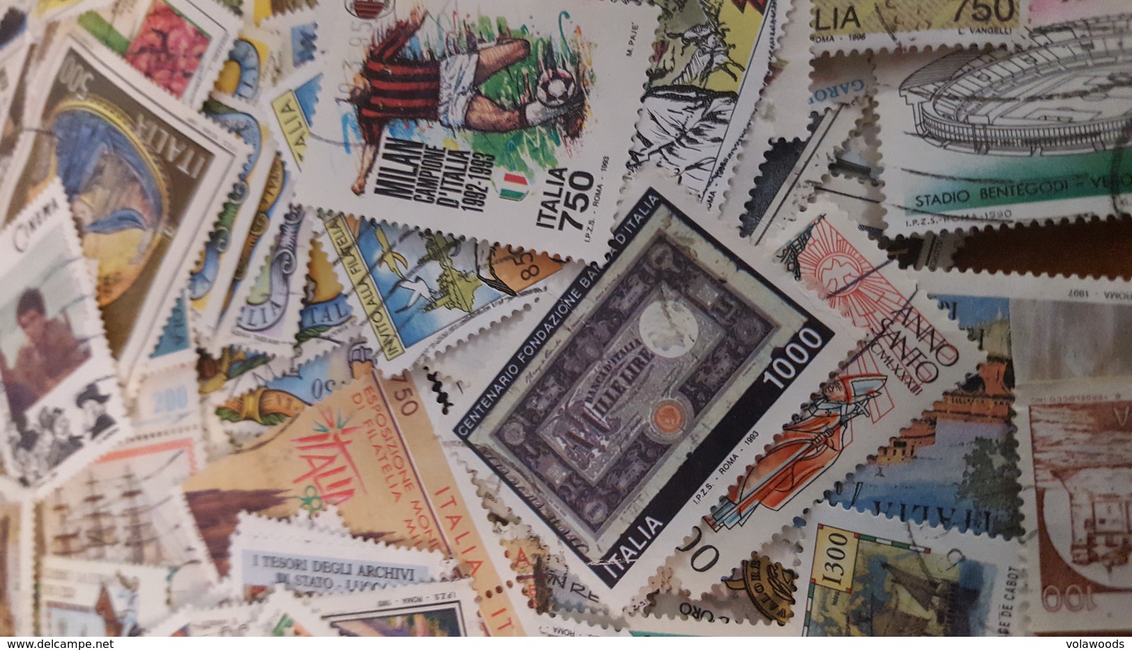 Italia - enorme lotto di francobolli repubblica usati SOLO COMMEMORATIVI pre euro!!! Migliaia e migliaia di pezzi * A.R.