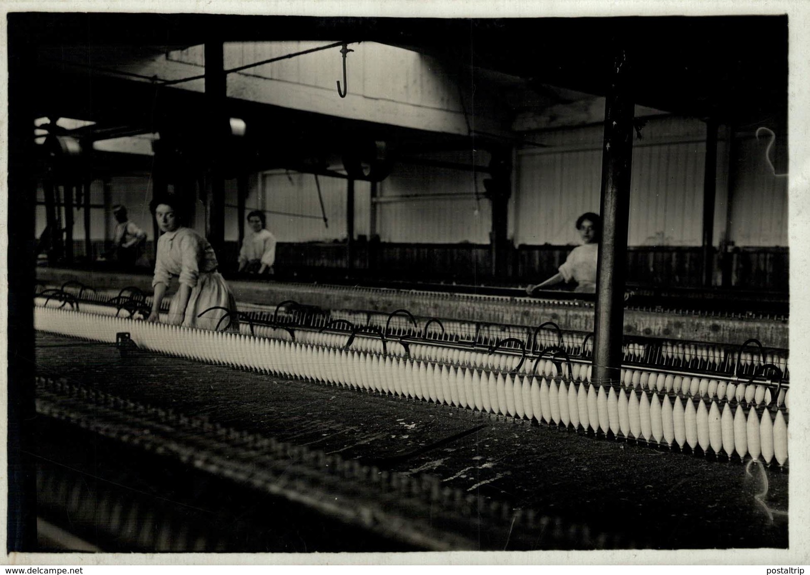 LANCASHIRE MILL THE COTTON LOCKOUT  FURNERS AT WORK  16*12CM Fonds Victor FORBIN 1864-1947 - Africa