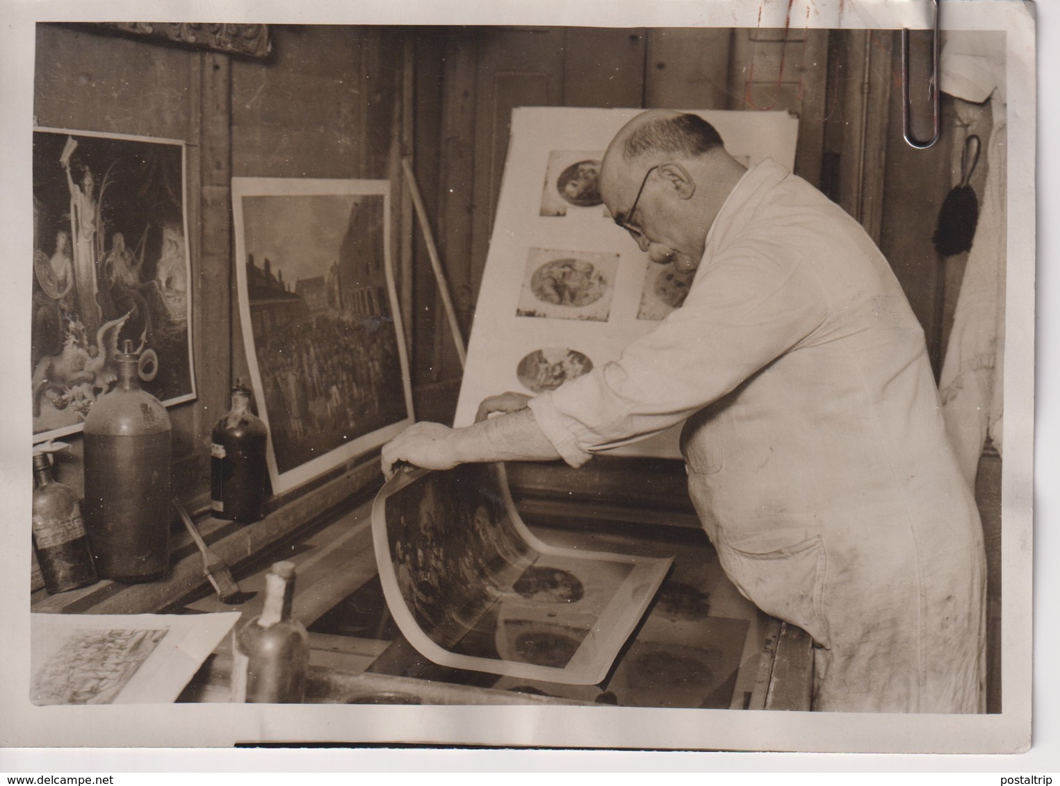 RESTORATION SURGEON TO OLD PRINTS RESTAURATION M W D WILKERSON SOHO 16*12CM Fonds Victor FORBIN 1864-1947 - Profesiones