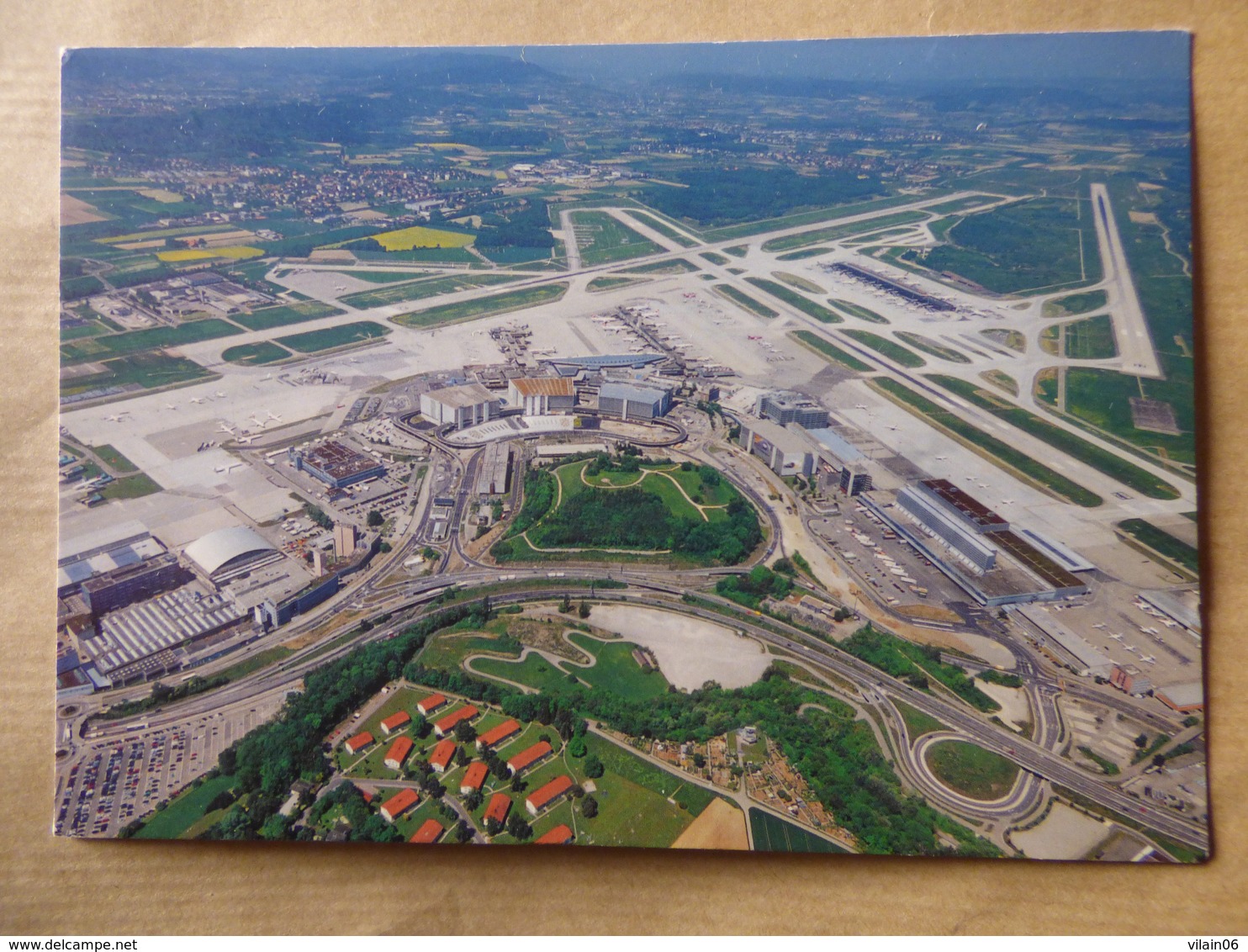 AEROPORT / AIRPORT / FLUGHAFEN     ZURICH  KLOTEN - Aerodromes