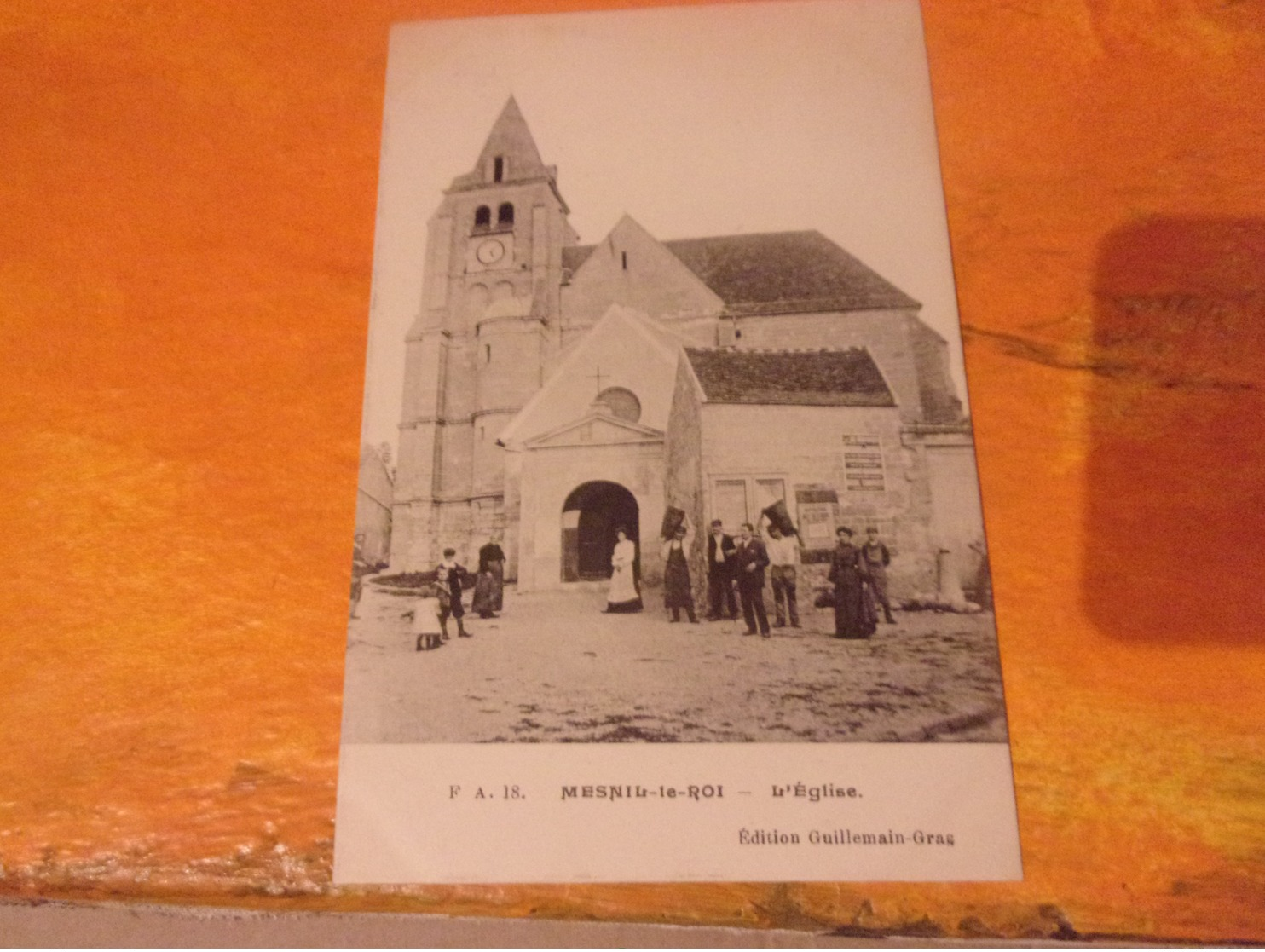 78 MESNIL LE ROI  TIMBREE ECRITE 1907 ANIMEE HOMMES HOTTES VENDANGEURS - Autres & Non Classés