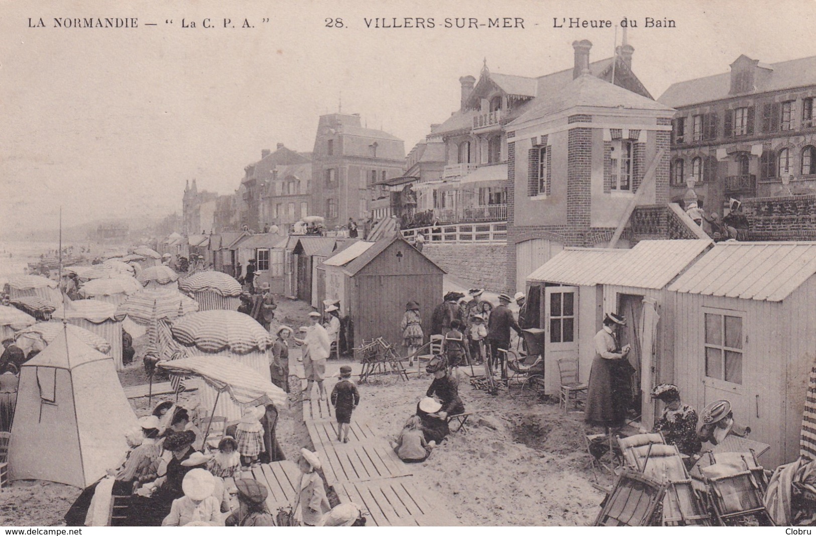 14 Villiers Sur Mer, L'Heure Du Bain - Villers Sur Mer