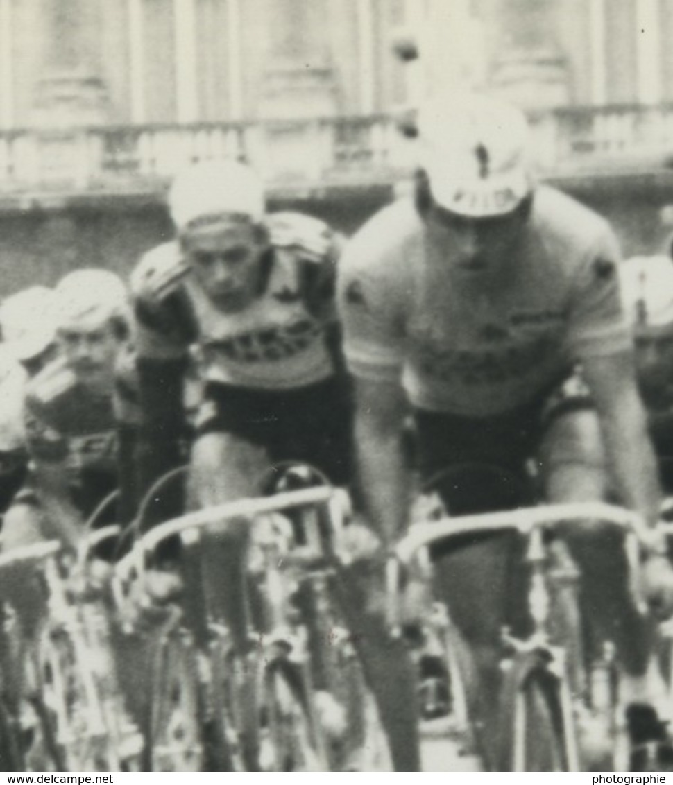 Photo 3e Etape Du Tour De France 1978 Passage à Cambrai Cyclisme - Sporten