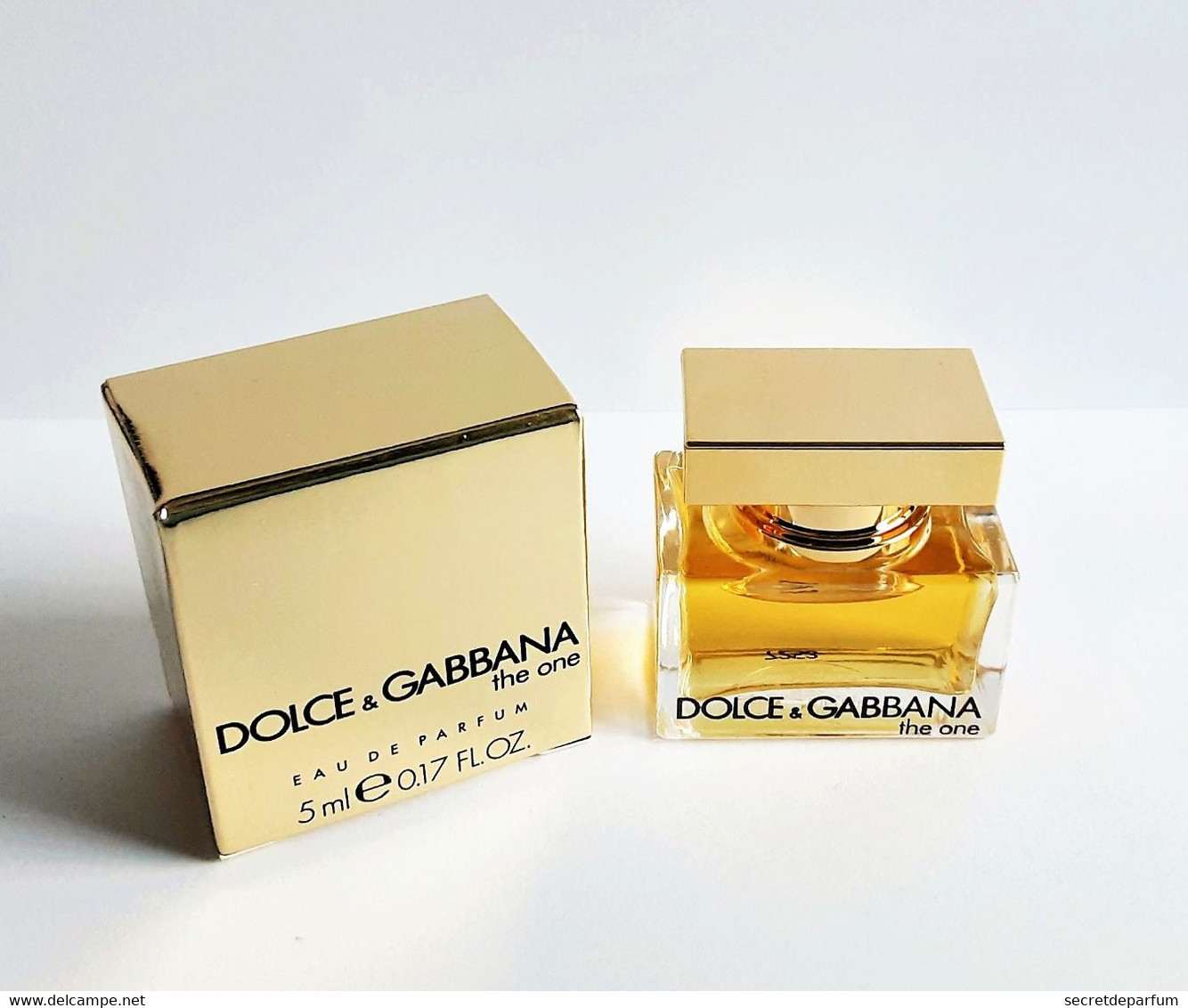 Miniatures De Parfum  DOLCE&GABBANA    THE ONE  EDP   5 Ml  + BOITE - Miniatures Femmes (avec Boite)