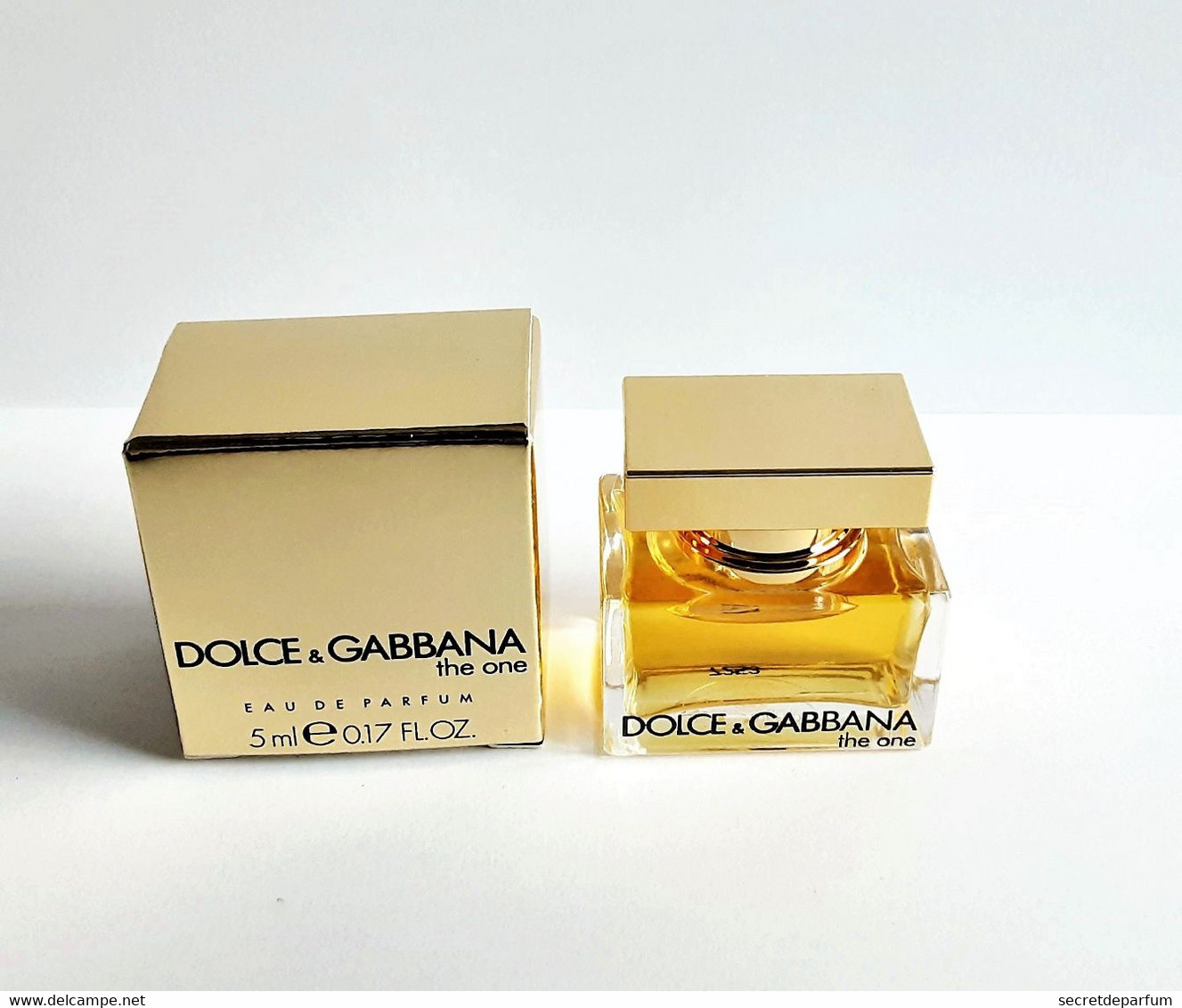 Miniatures De Parfum  DOLCE&GABBANA    THE ONE  EDP   5 Ml  + BOITE - Miniatures Femmes (avec Boite)