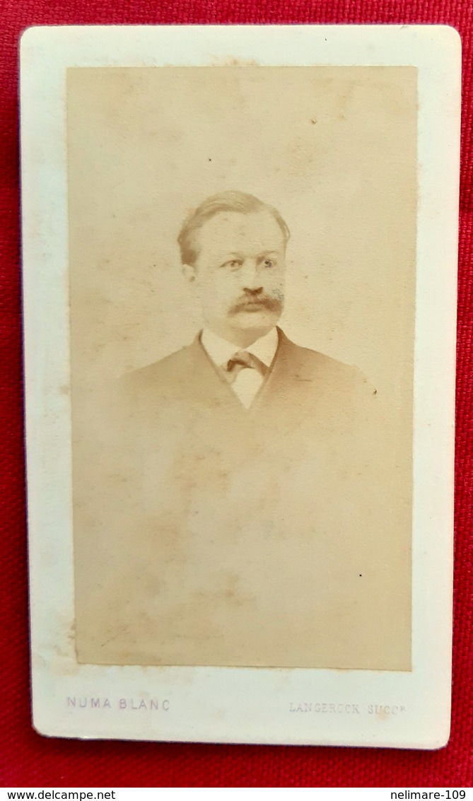 PHOTO CARTE DE VISITE CDV HOMME PHOTOGRAPHE NUMA BLANC SUCCESSEUR LANGEROCK PARIS - Personnes Anonymes