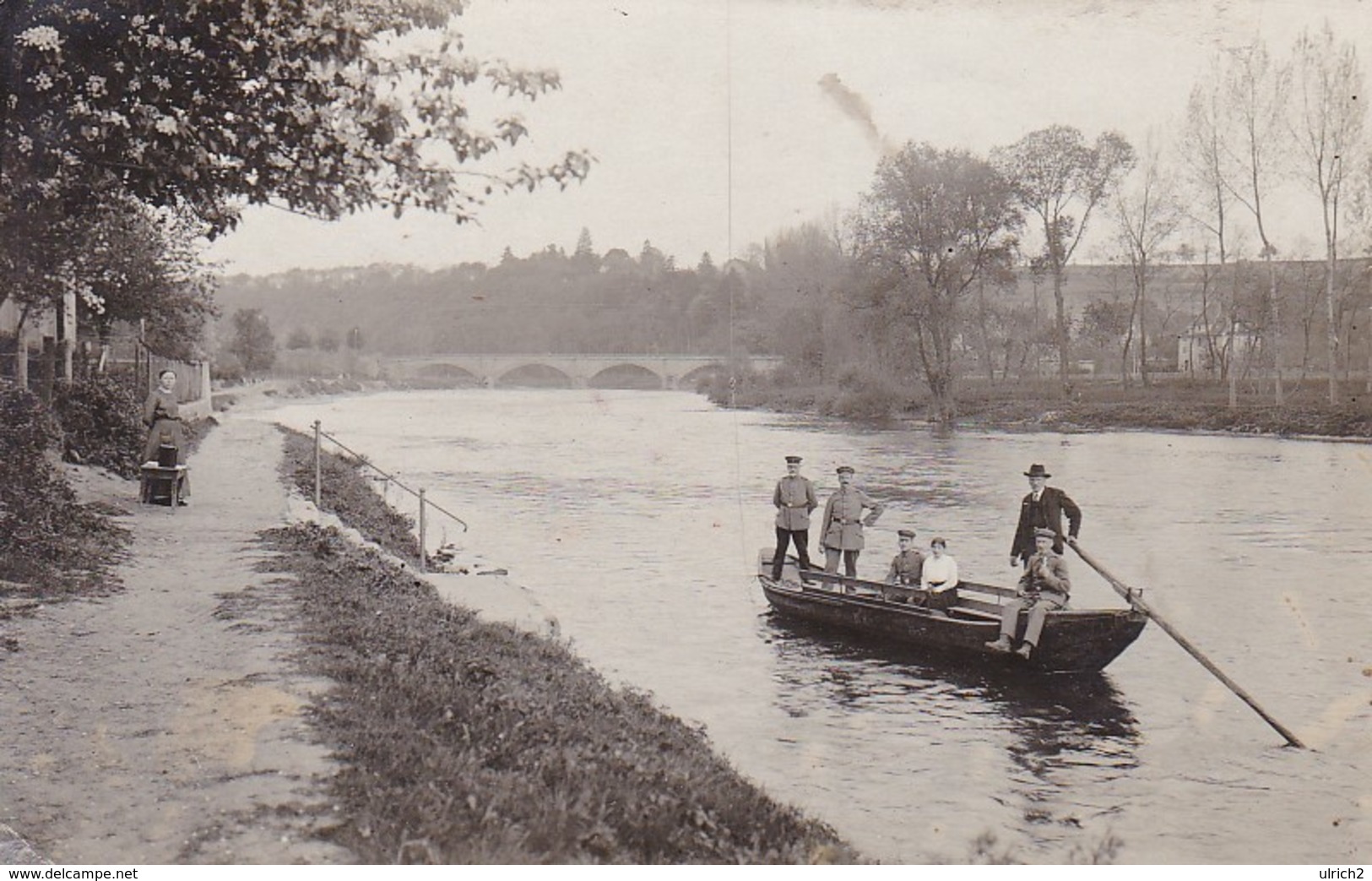 AK Foto Deutsche Soldaten Auf Flussfähre - Ludwigsburg 1917 (45459) - Guerre 1914-18