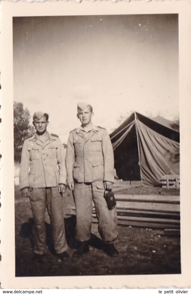 PHOTO ORIGINALE 39 / 45 WW2 WEHRMACHT TUNISIE GABES SOLDATS ALLEMANDS - Guerre, Militaire