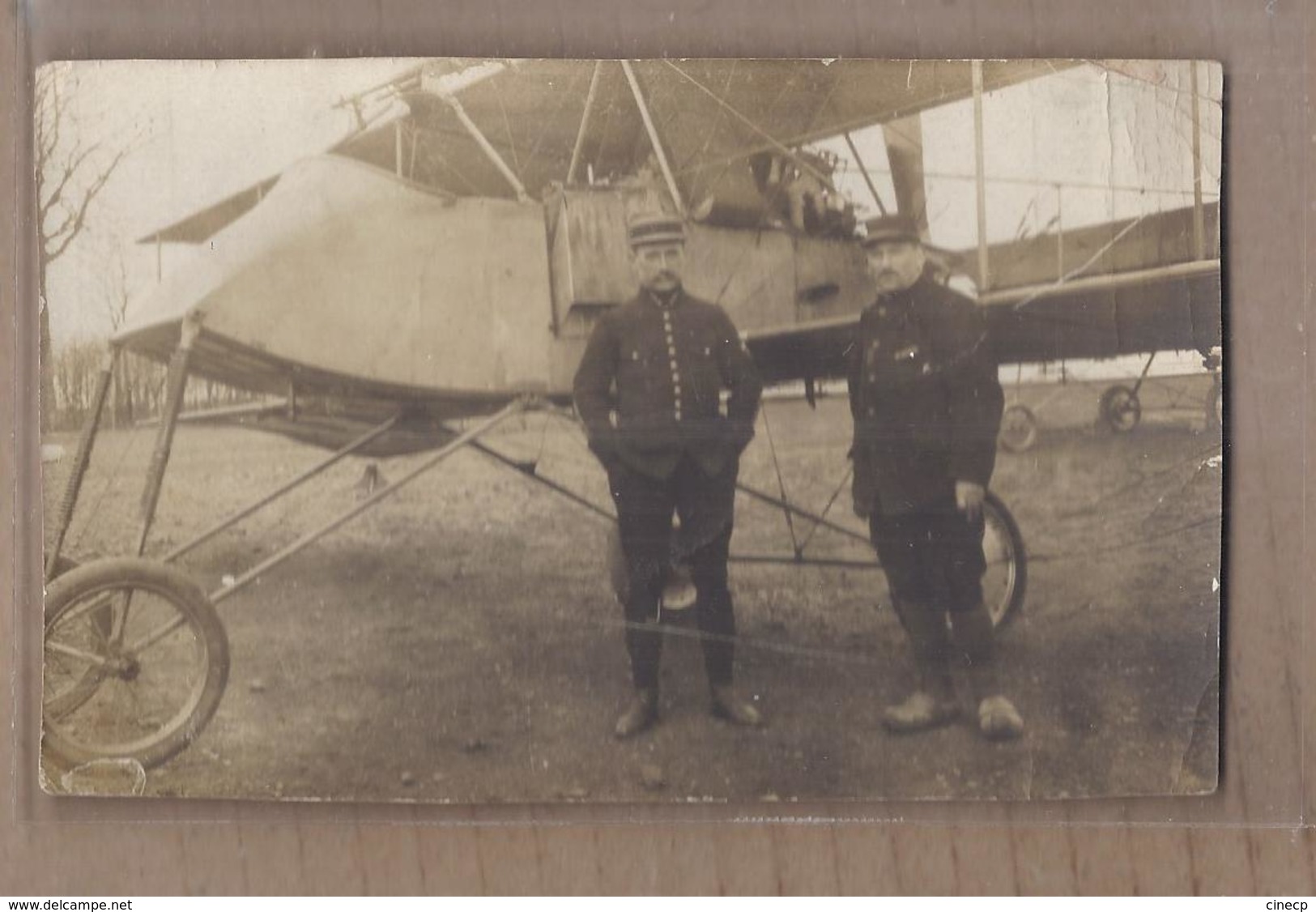 PHOTO AVIATION MILITAIRE GUERRE 14-18 - TB Photographie Aviatuers Pilotes Devant AVION - 1914-1918: 1st War