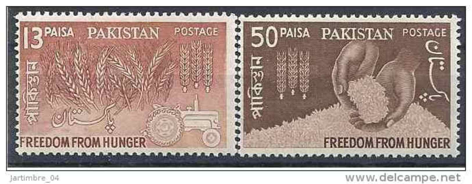 1963 PAKISTAN 174-75** Campagne Contre La Faim, Blé, Riz, Tracteur - Pakistan