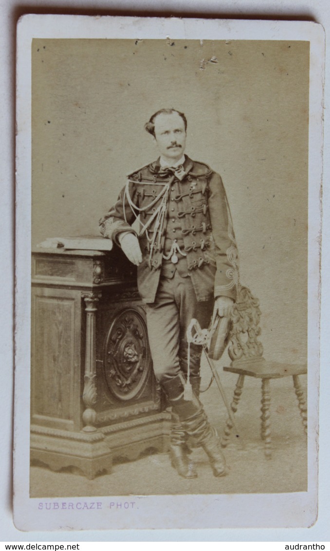 Rare CDV Photographie Zouave Adolphe Le Flo Fils Du Général Lesneven Photographe L. Subercaze 33 Rue Bayrad Pau - Personnes Identifiées