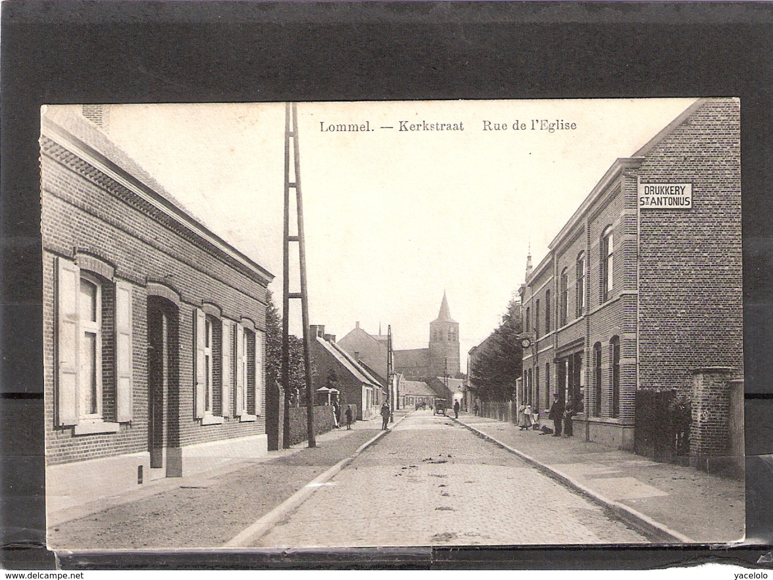 Lommel  -- Kerkstraat   Rue De L'Eglise - Lommel