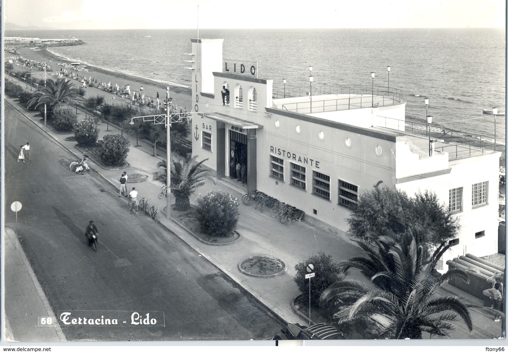 MA19 Terracina Lido (Latina), Tratto Di Litoranea B/N - Cartolina / Postcard Viaggiata Nel 1969 - Latina