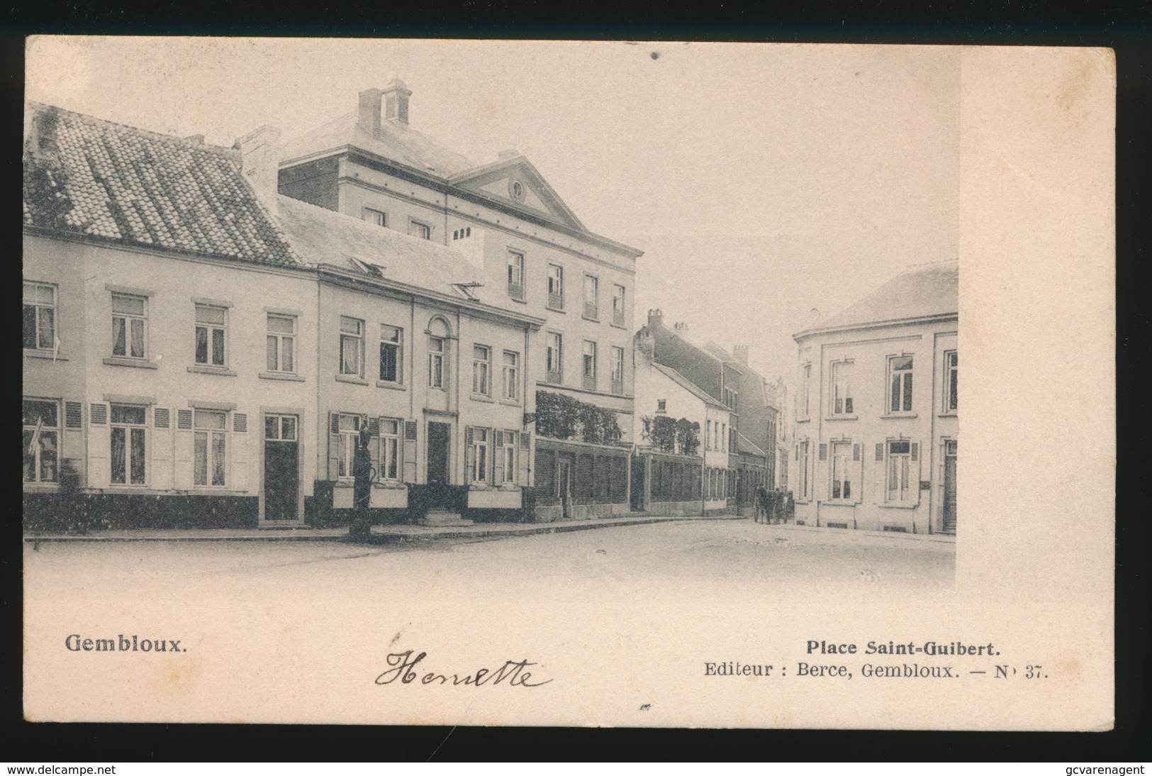 GEMBLOUX  PLACE SAINT GUIBERT - Gembloux