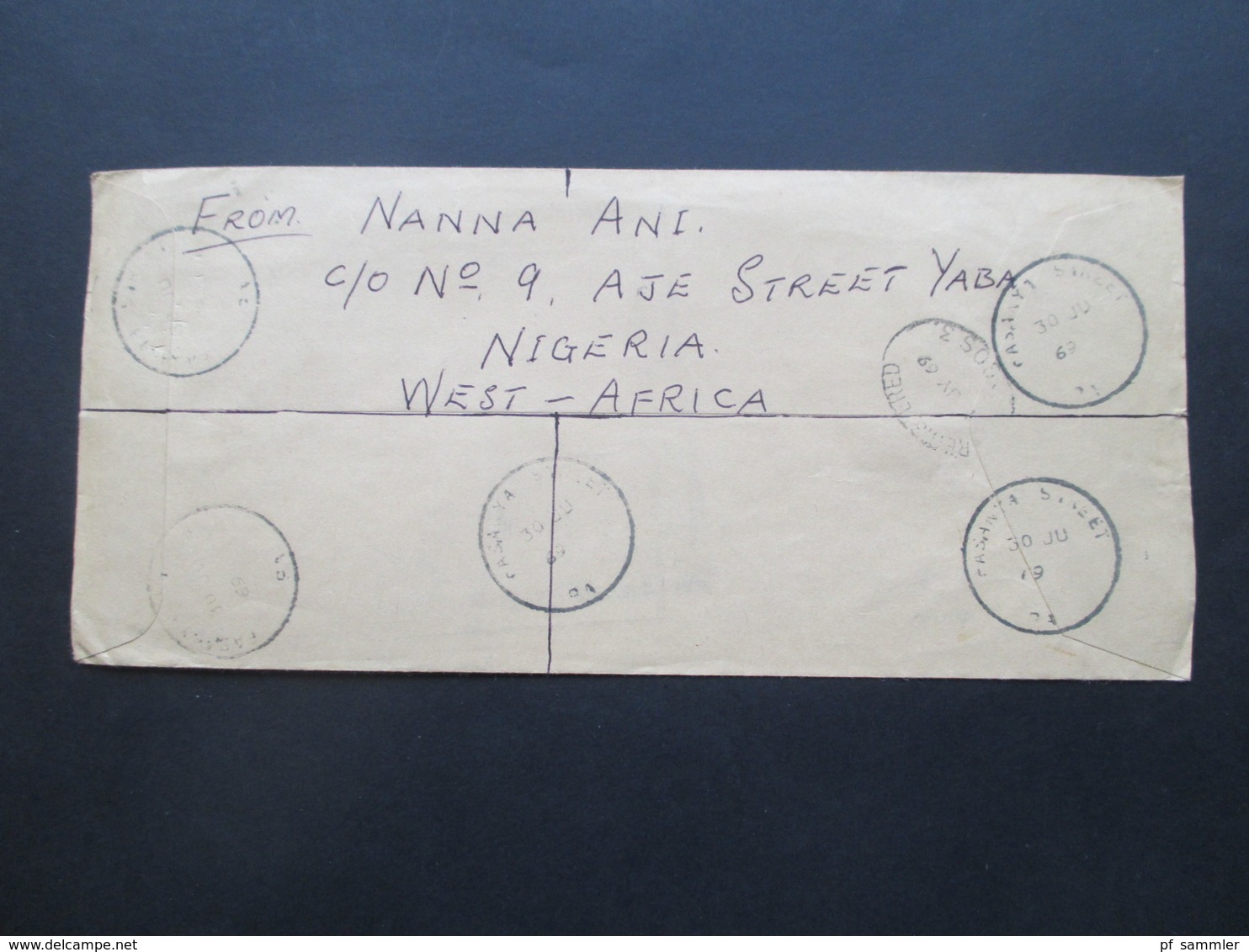 Nigeria 1969 Air Mail / Luftpost Einschreiben Handschriftl Geänderter R Zettel Fasanya Nach Dresden Mit Je 8 Stempeln - Nigeria (1961-...)