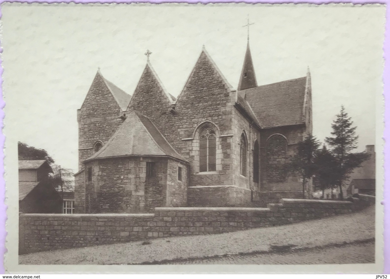 (2098) Montigny-le-Tilleul - Restauration De L'Eglise St. Martin - 1932-34 - Pignons Restaurés - Montigny-le-Tilleul