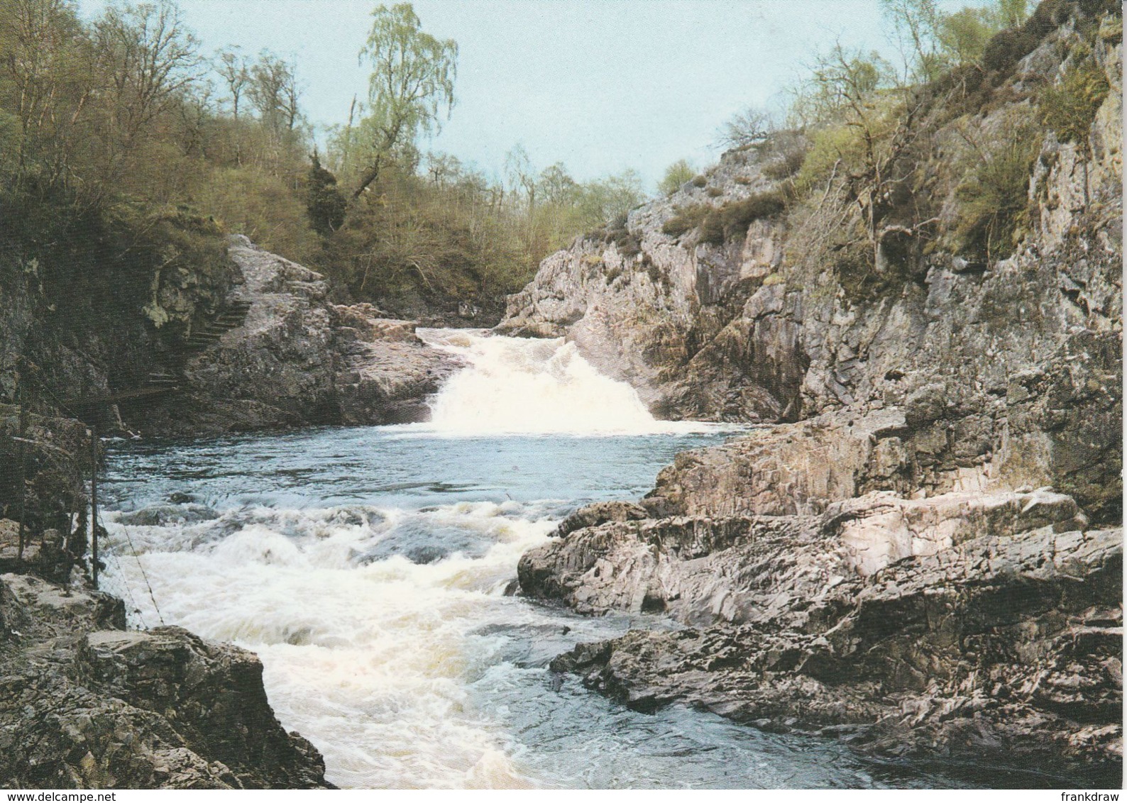 Postcard - The Falls Of Shin, Sutherland - Card No.84072 Unused Very Good - Ohne Zuordnung