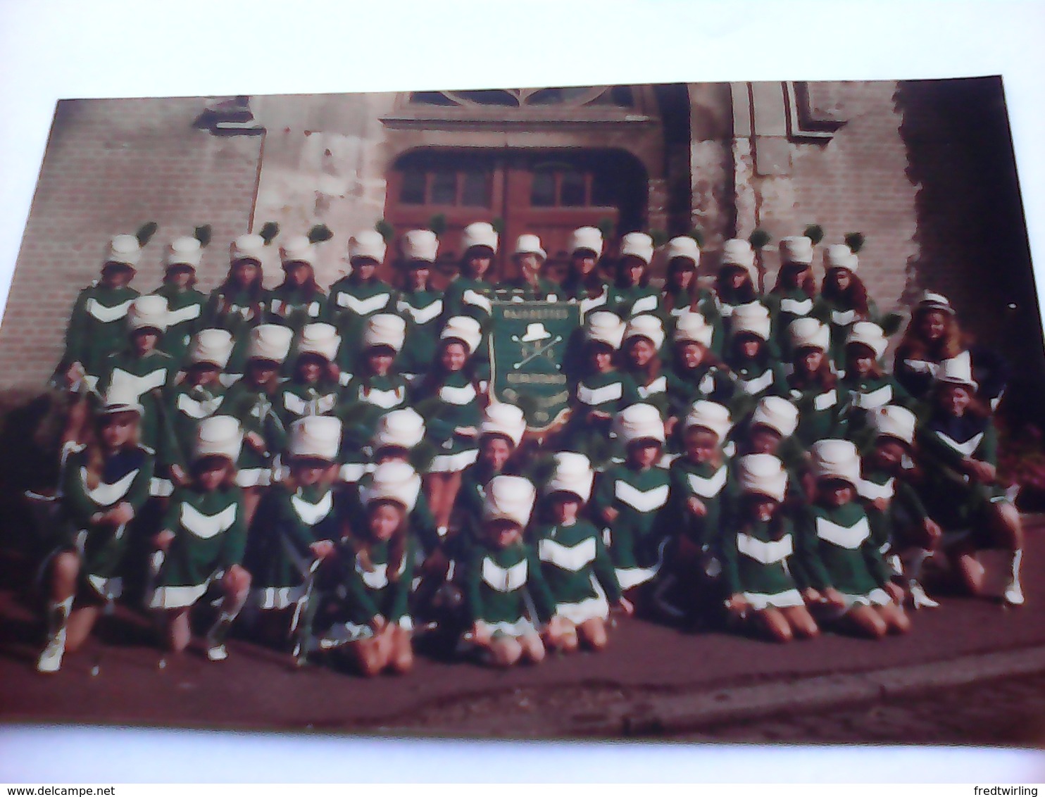 PHOTO MAJORETTES LA RENAISSANCE GRANDVILLOISE GRANDVILLIERS 60 OISE - Autres & Non Classés