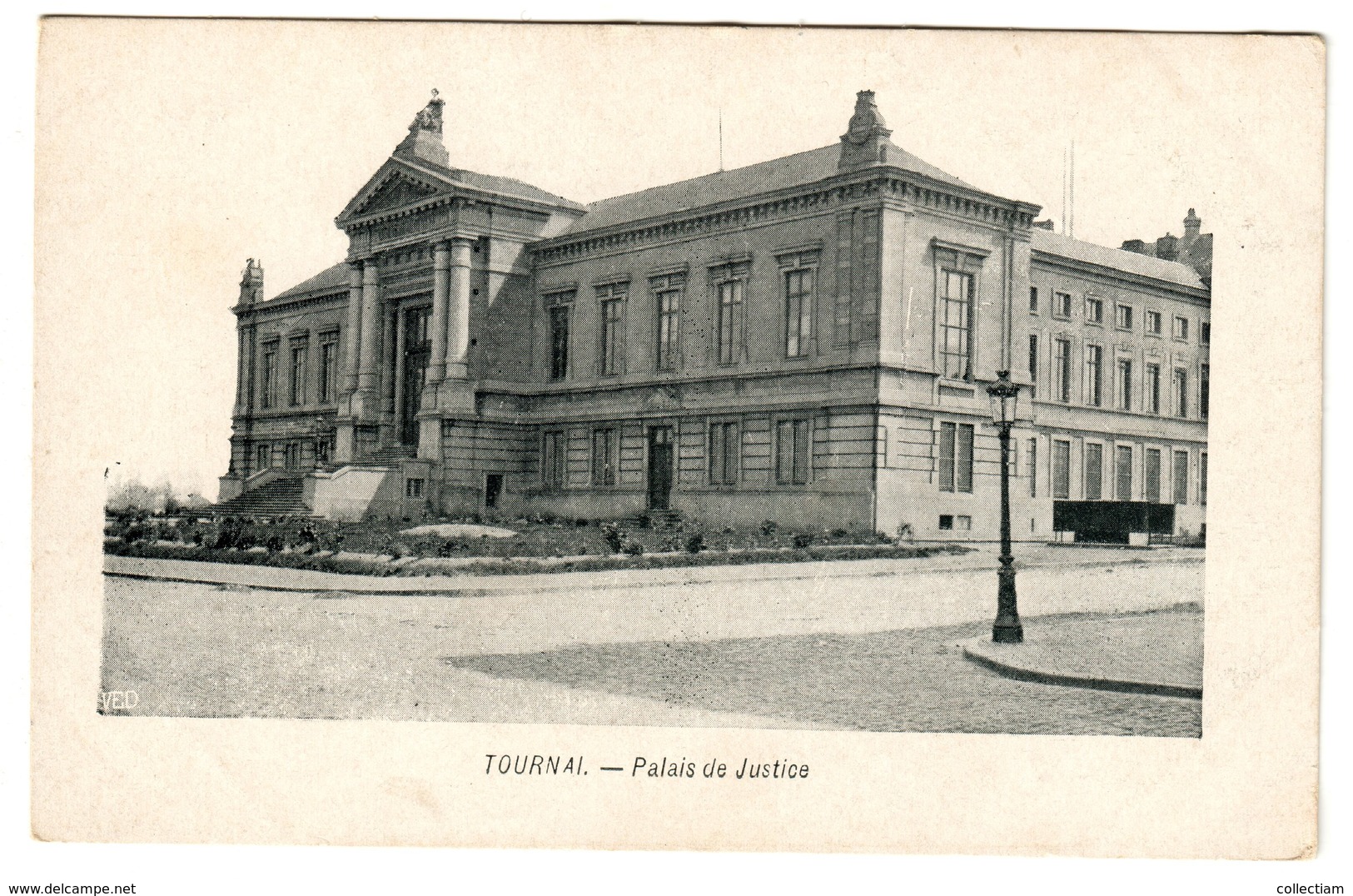 TOURNAI - Palais De Justice - Dos Non Divisé - Tournai