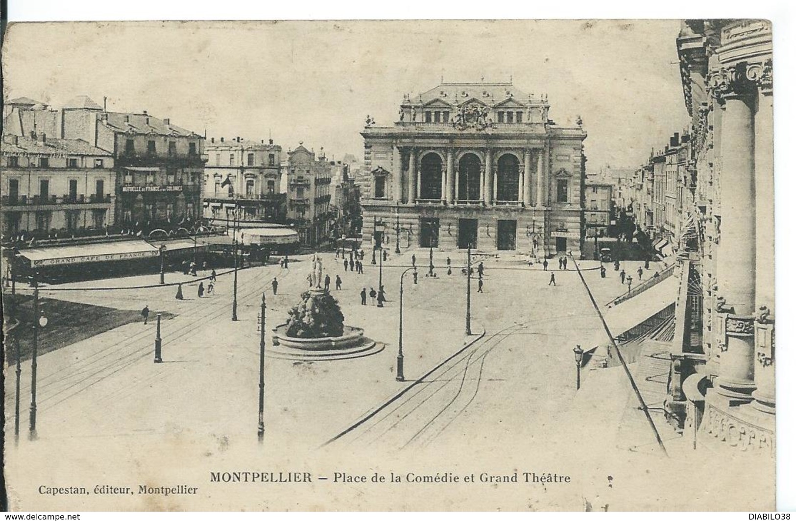 MONTPELLIER   (   HÉRAULT  )    PLACE LA COMÉDIE ET GRAND THÉÂTRE - Montpellier