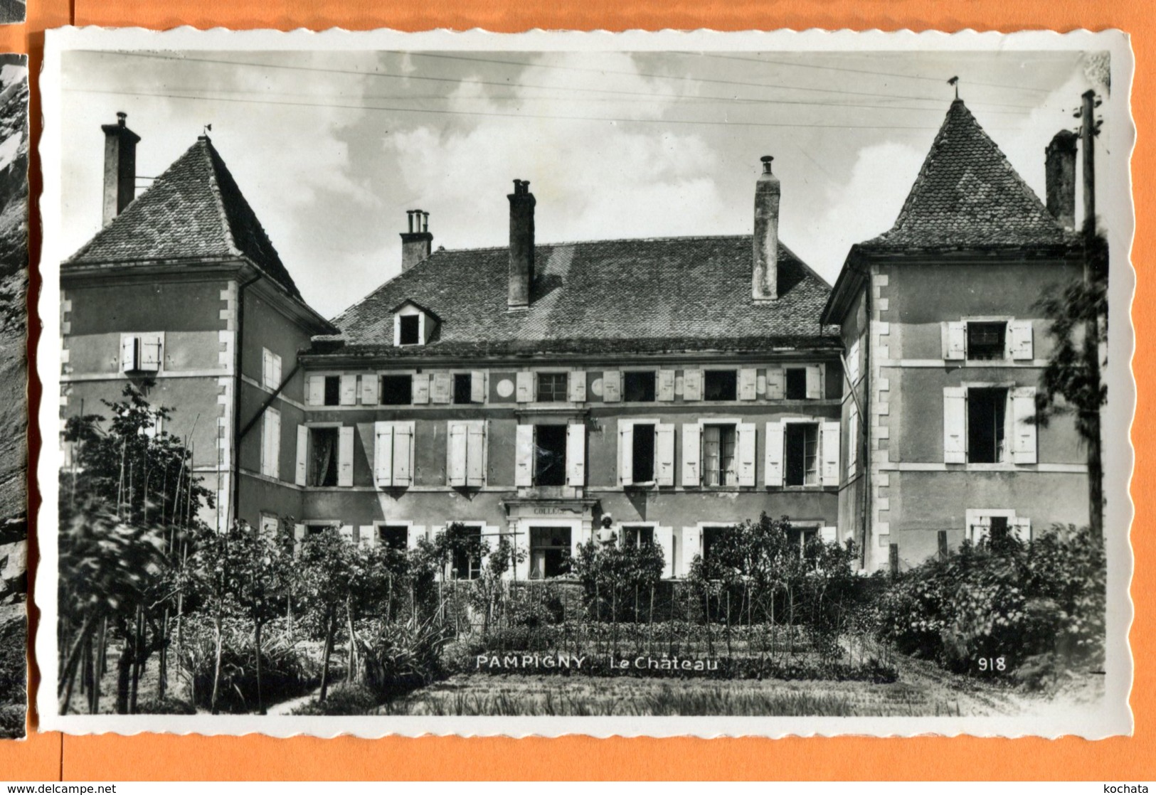 FEL1321, Pampigny, Le Château, Collège, Perrochet & Phototypie, Non Circulée - Pampigny