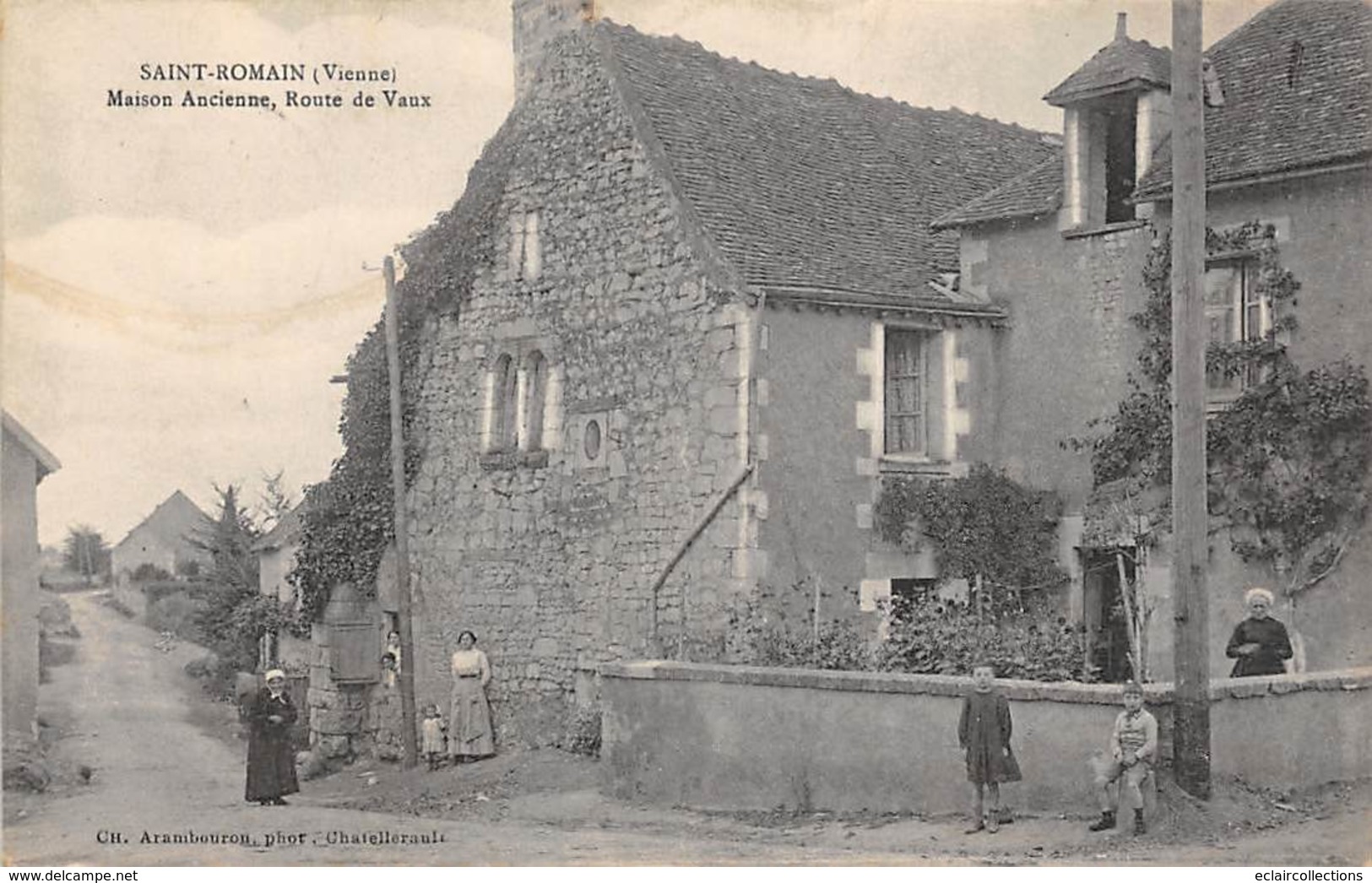 St Romain         86        Maison Ancienne Route De Vaux      (voir Scan) - Andere & Zonder Classificatie