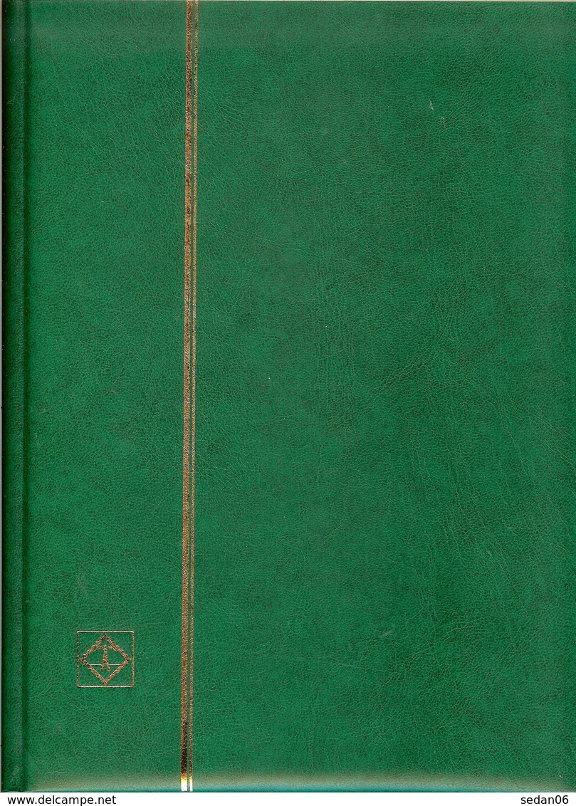 LEUCHTTURM - CLASSEUR LSP 4/32 (64 Pages Fond Noir), Couverture Ouatinée De Couleur Verte - Grand Format, Fond Noir